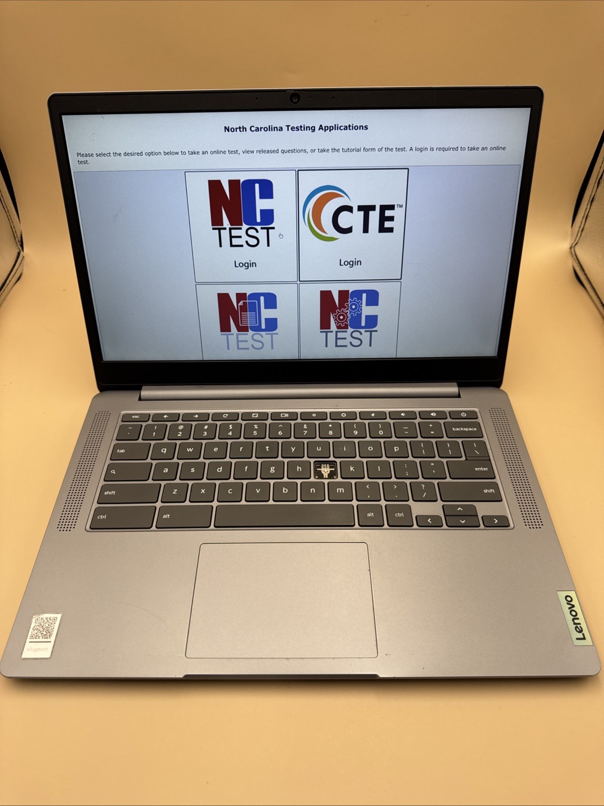 Lenovo IdeaPad 3 Chrome 14M836 14″ 64GB eMMC, MediaTek MT8183, 2.00 GHz *PARTS*