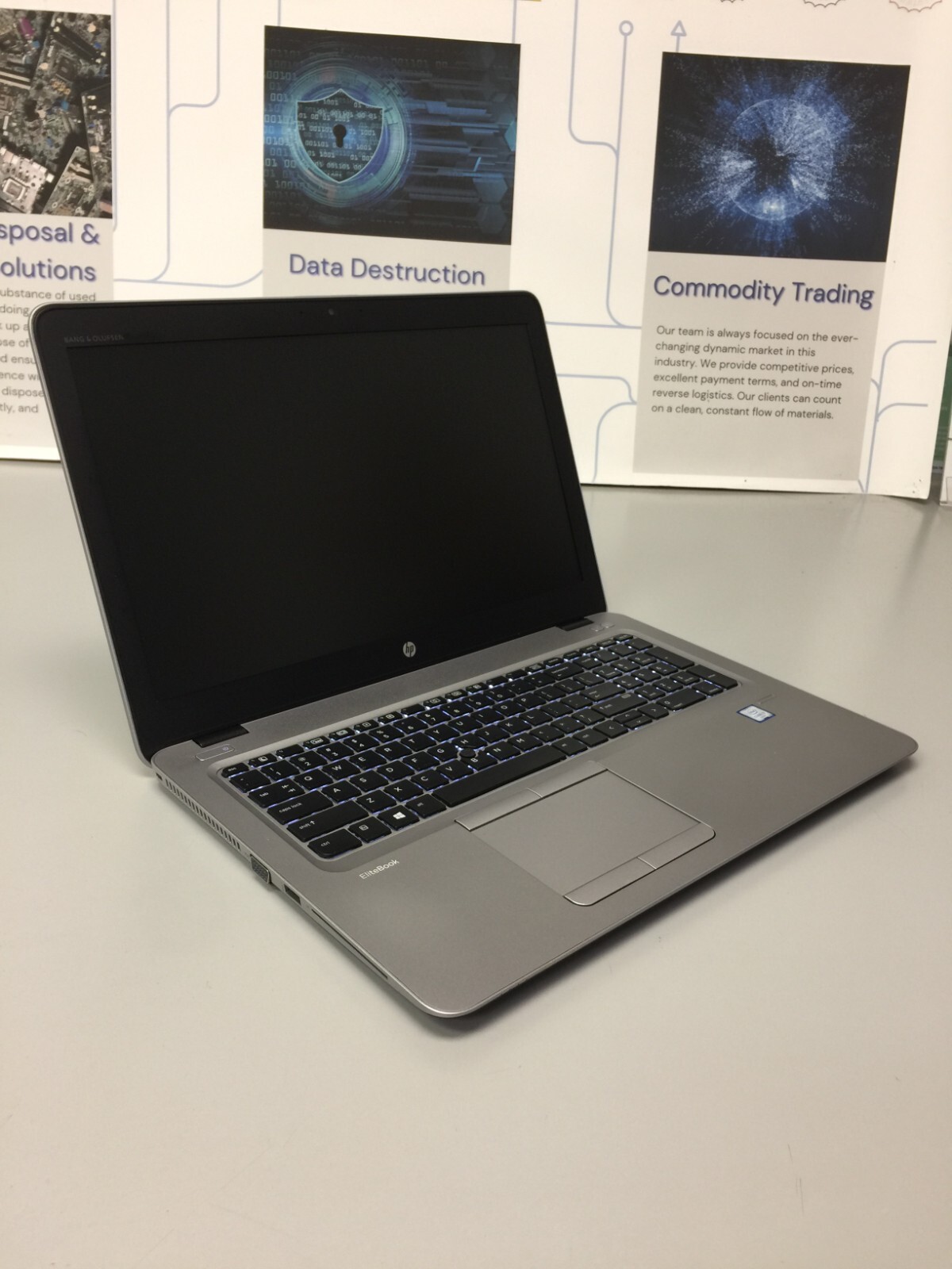 HP EliteBook 850 G3 15.6″ (256GB Core i5 6th gen 2.30GHz 8GB RAM WIN 11 PRO