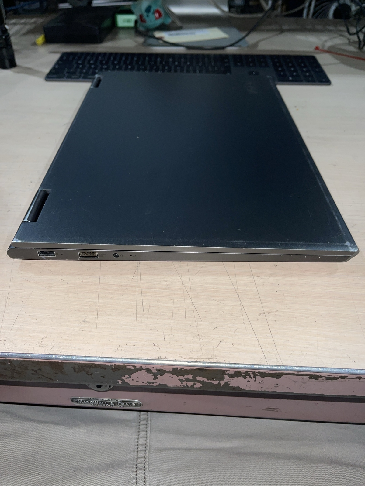Lenova Yoga 730 15IKB i5-8250U 1.60GHZ 16GB RAM NO NHD