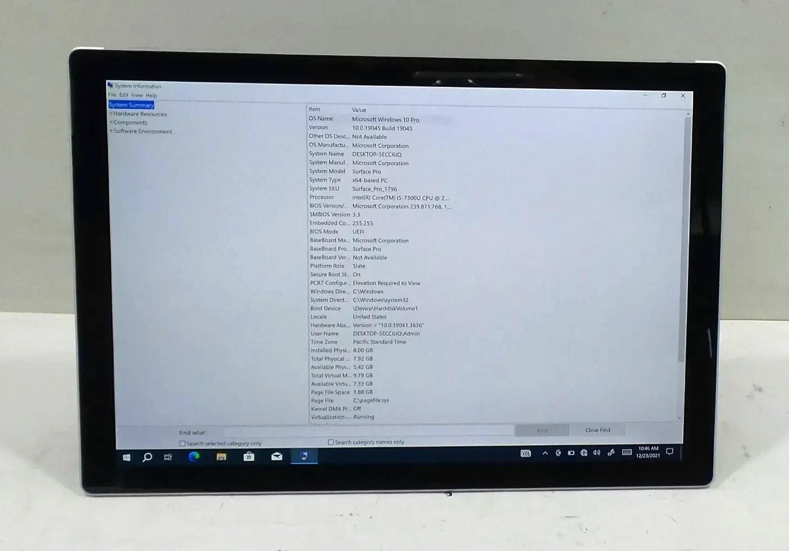 Microsoft Surface Pro 5 1796 Core i5-7300U 2.50GHz 8GB 256GB Win 10 Pro