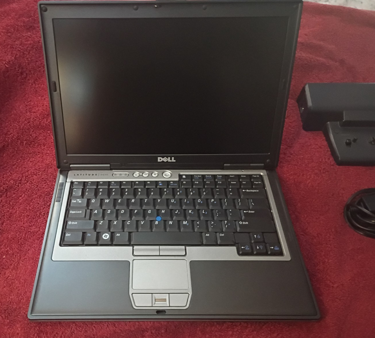 Dell Latitude D630 Intel Core 2 Extreme X9000 – NVIDIA – 4GB RAM – XP Pro – 1TB