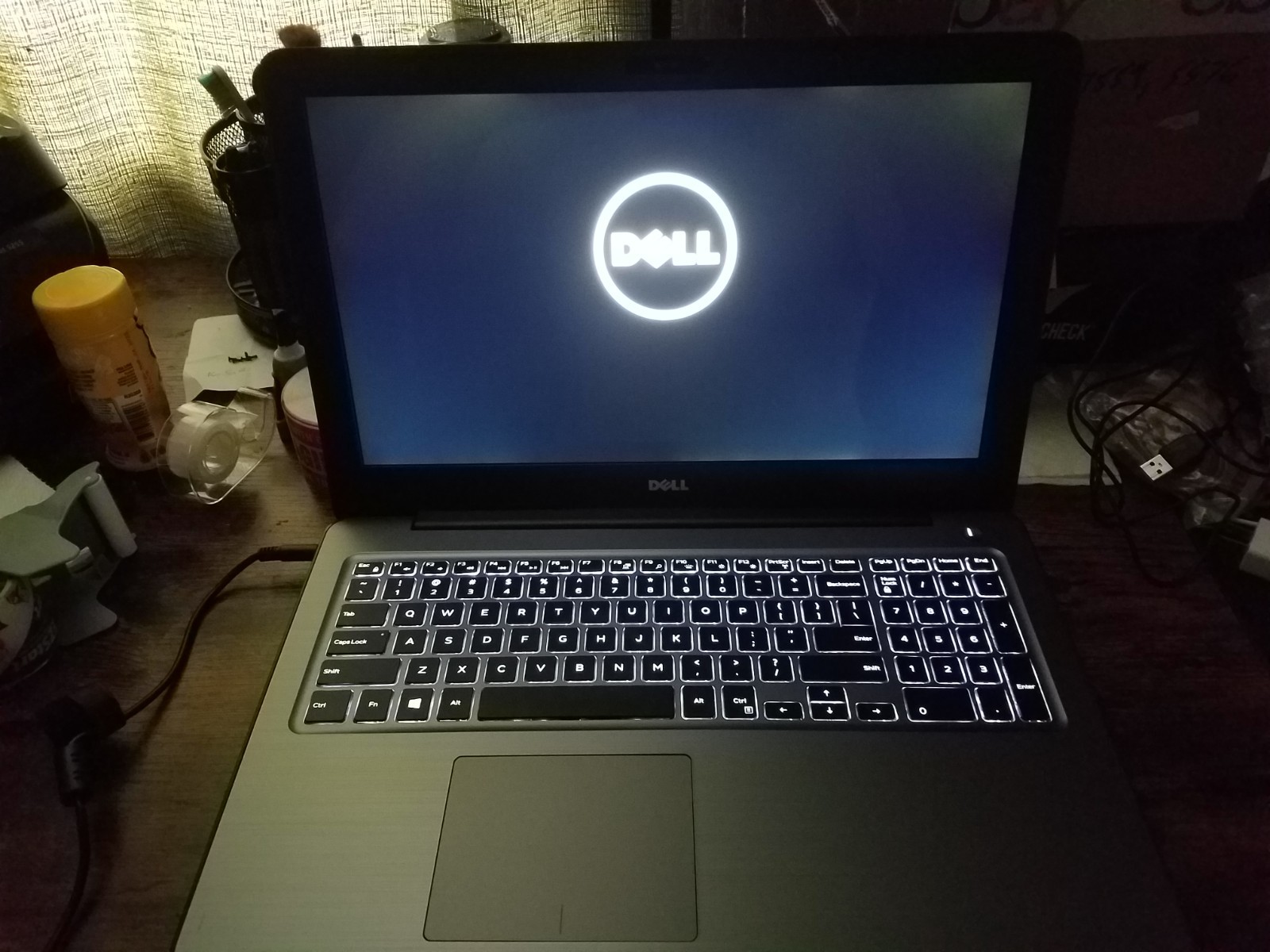 Dell Inspiron 5567 15.6″ Touchscreen Laptop with Windows 11 Home (2)TLM