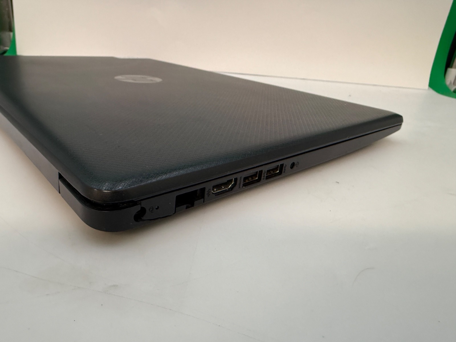 HP 17-by1053dx-i5-8265U@1.6GHz 12GB DDR4 Ram 512GB SSD W11H (1215)