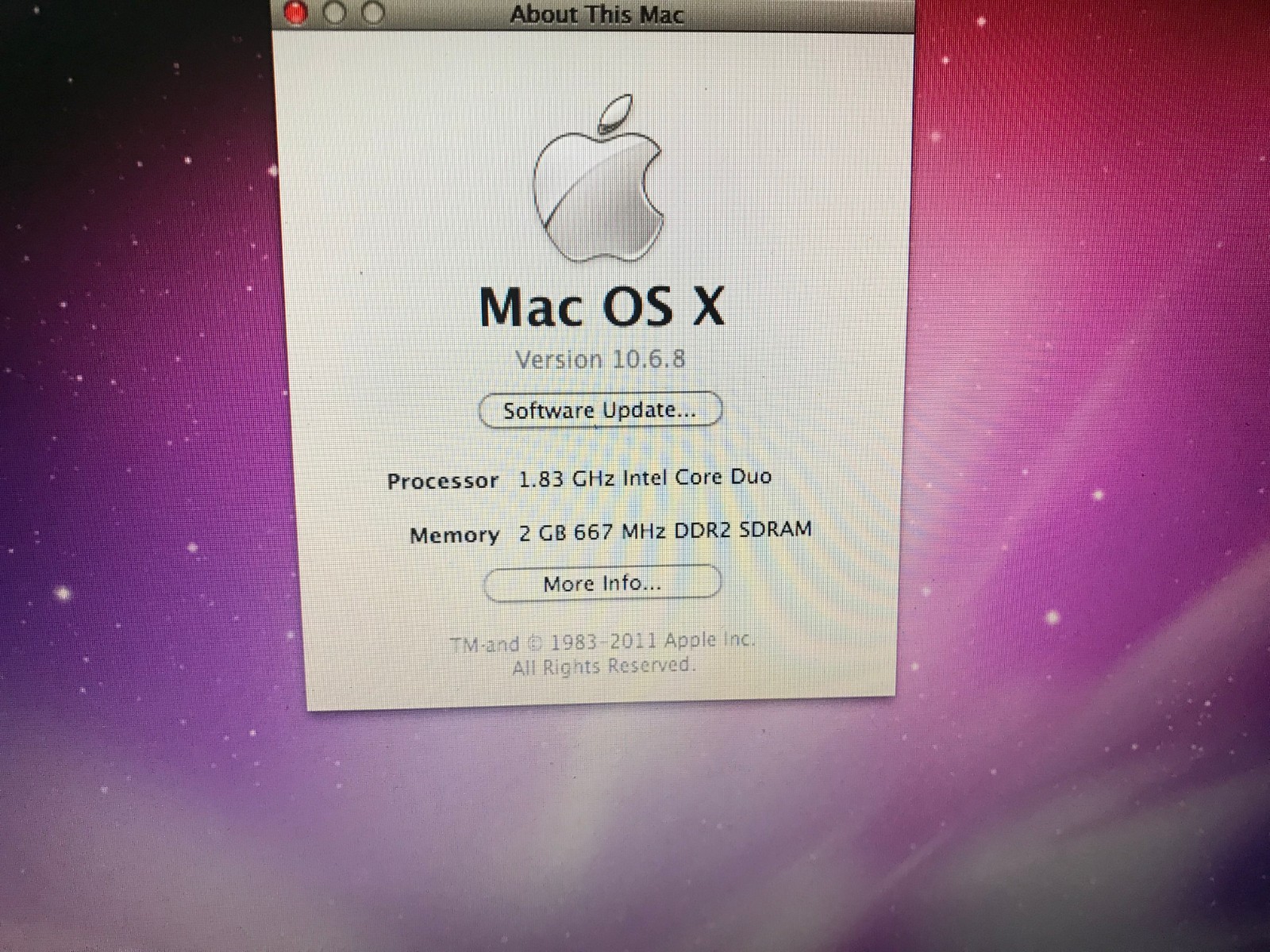 Apple MacBook A1181 1.83 GHz 2GB RAM 120 GB HDD OSx 10.6.8 No Charger Or Battery