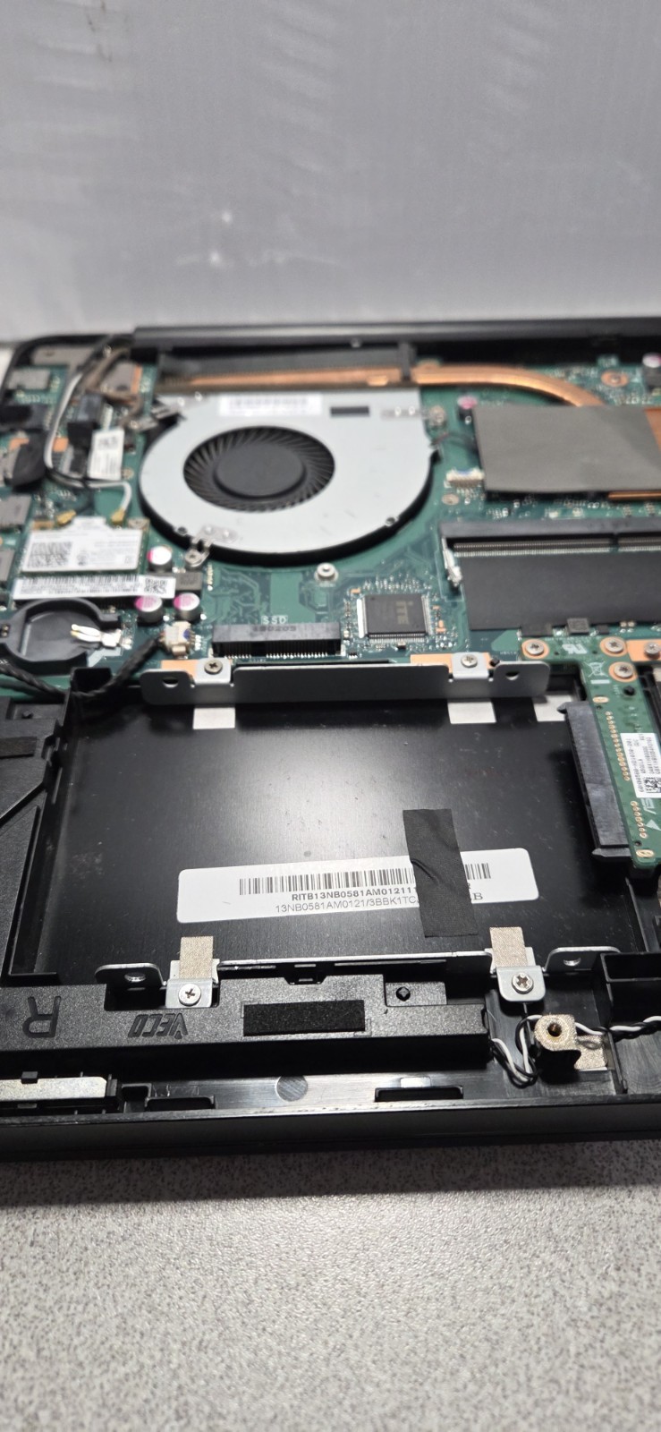 ASUS Q501L 15″ Touchscreen Intel Core i5-4200U 8GB RAM NO HDD Parts/Repair AS IS