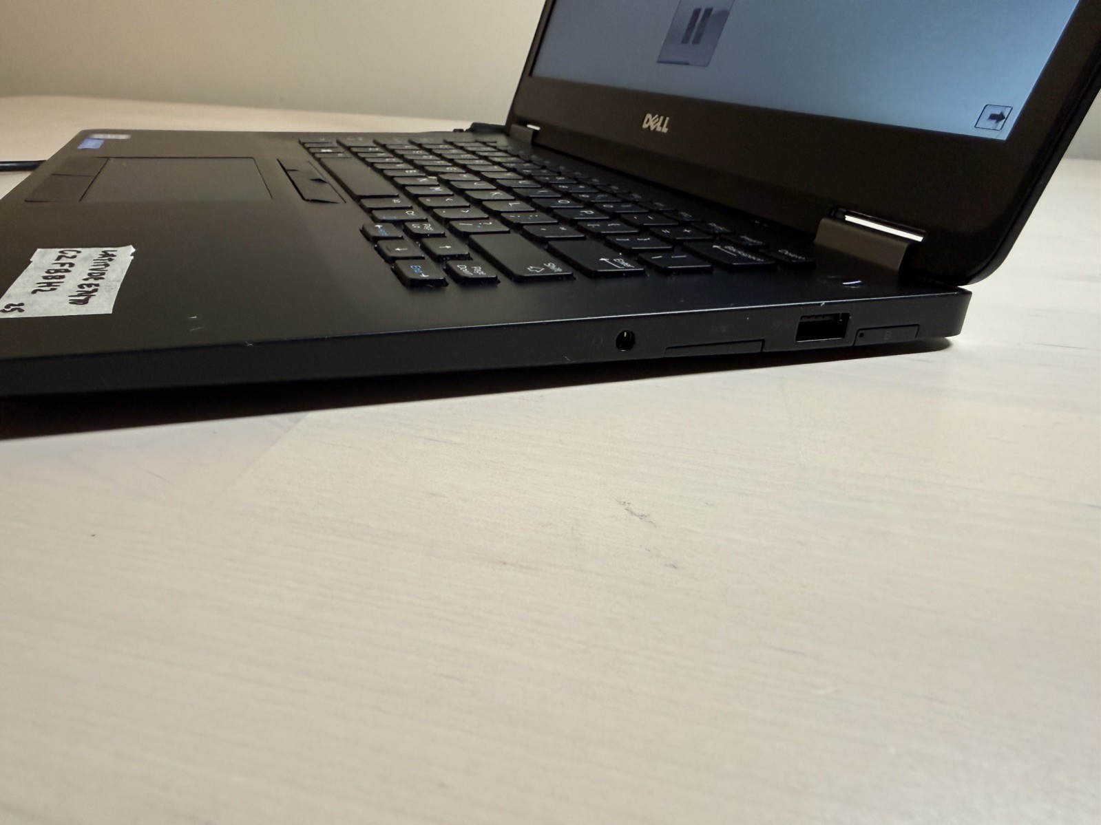 Dell Latitude E7470 Laptop Intel Core i7 6th Gen No HD/OS/AC Adapter