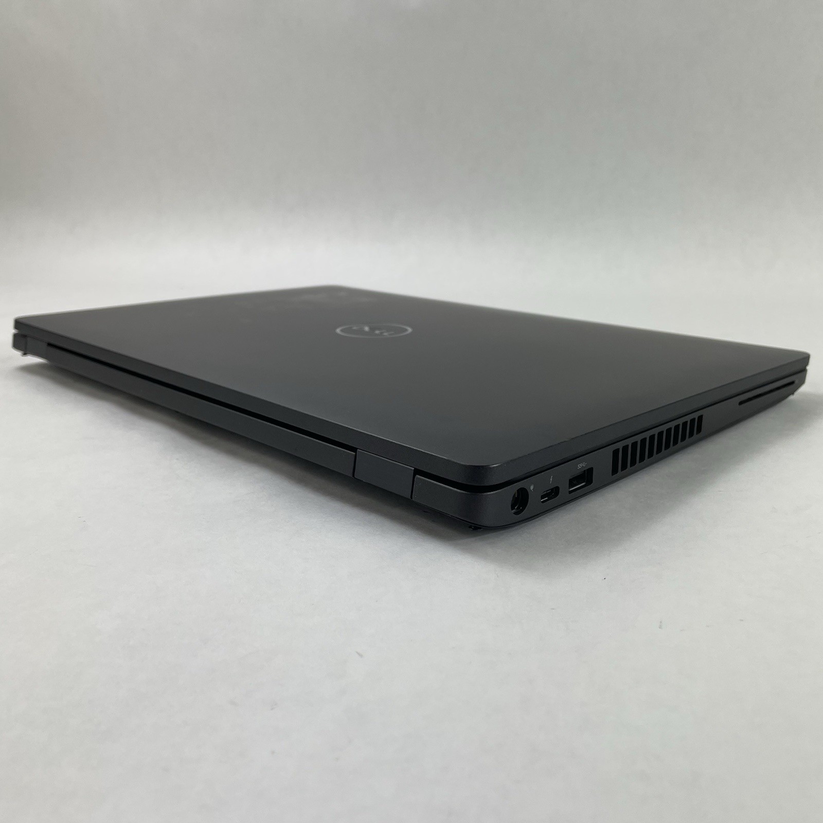 Dell Latitude 5501 15.6″ i5-9400H 2.50 GHz 8 GB RAM No SSD/OS/AC/Battery
