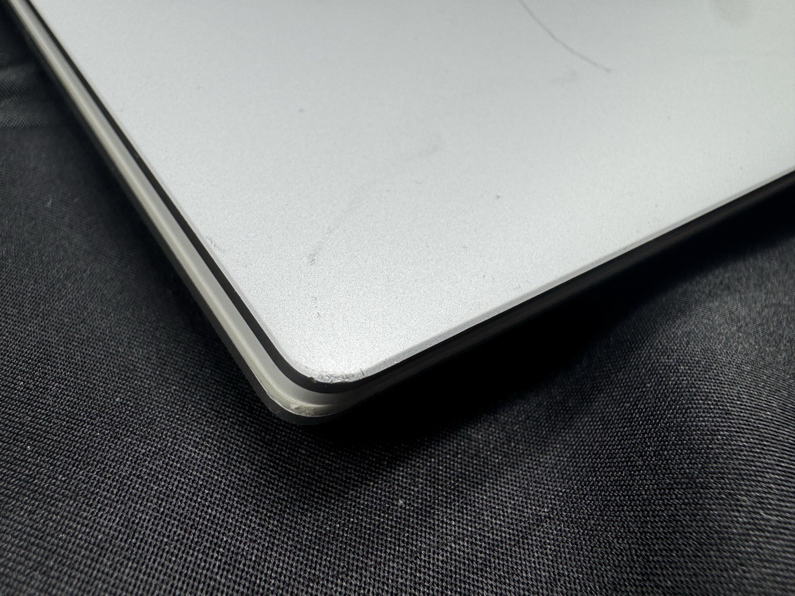 2022 Platinum White Carbon Dell XPS 15 9500 i9-10885H 16Gb 512Gb 1650Ti 4K Touch