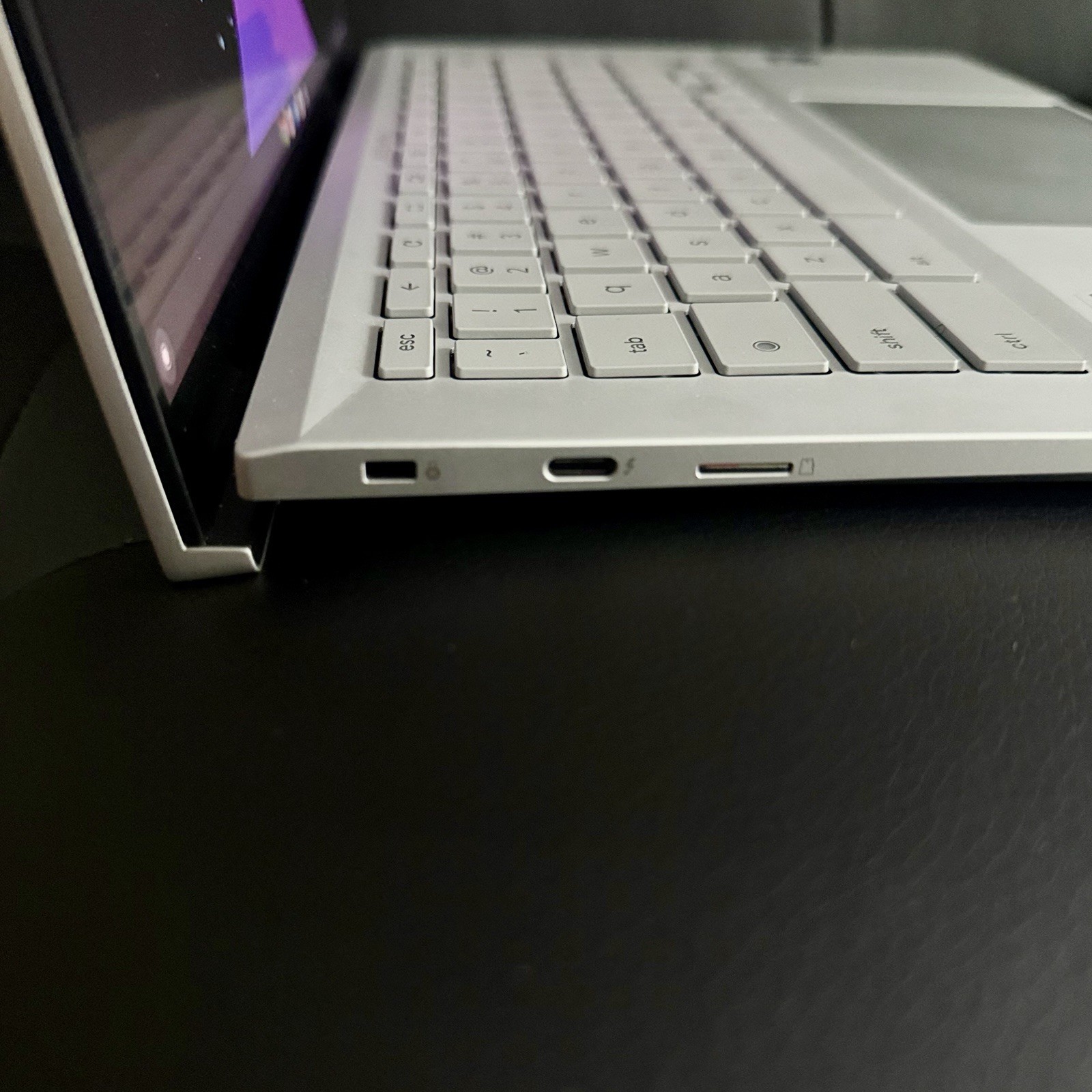 ASUS ExpertBook CX54 Chromebook Plus 14” (16/256GB, Fog Silver) w/ Protection