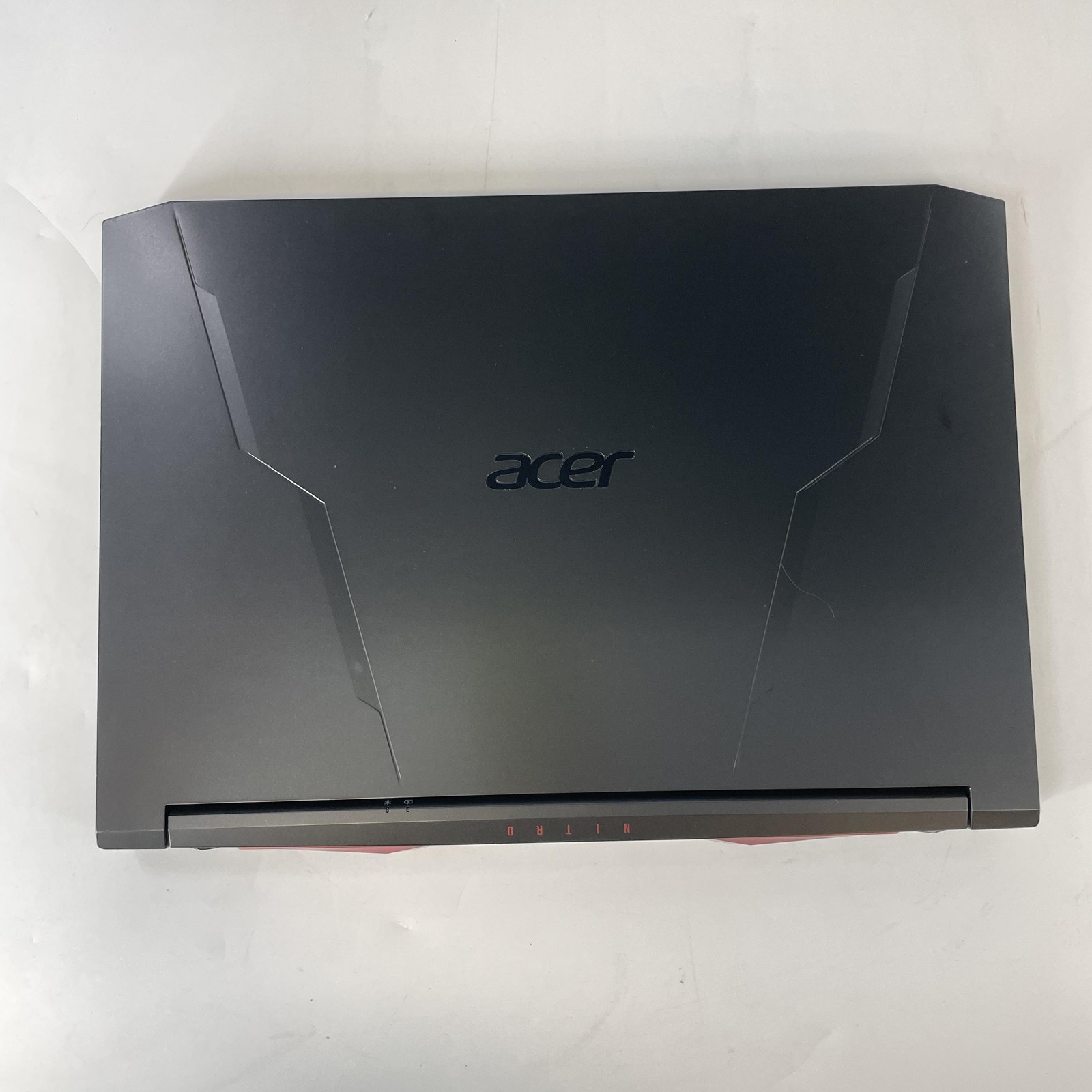 Acer Nitro 5 15.6 144Hz FHD i5-11400H 2.70GHz 16GB 512GB RTX 3050 Ti WHITE SPOTS