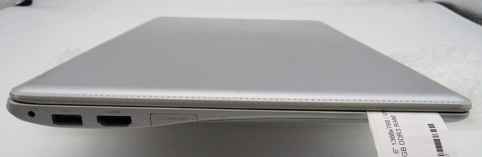 Samsung Chromebook-11.6″-Celeron-N2840@2.1GHz-2GB RAM-16GB internal-NO OS