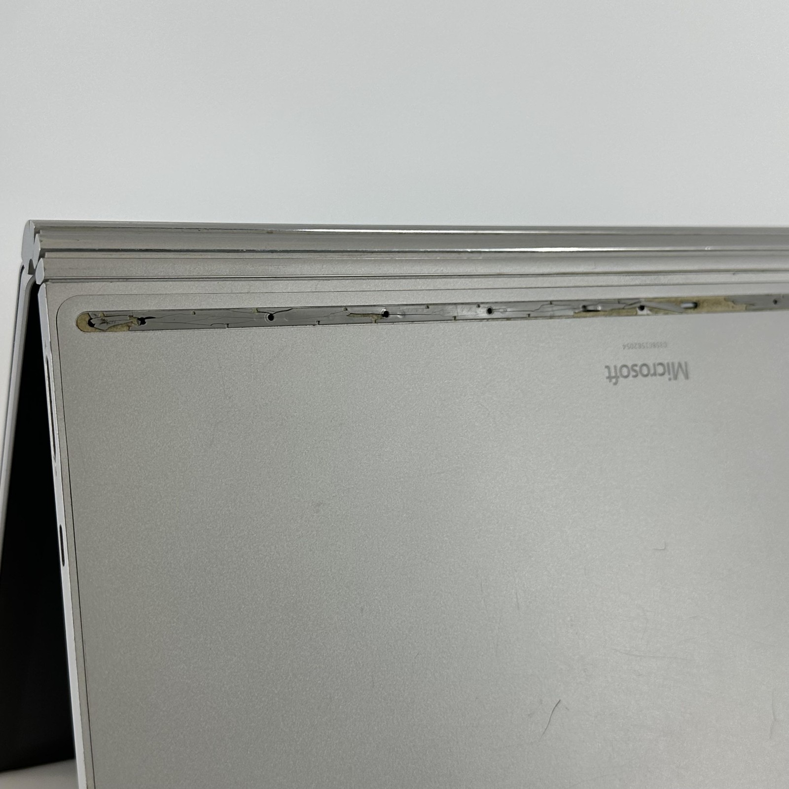 Microsoft Surface Book 2 13.5 QHD+ TOUCH i7-8650U 1.90GHz 16GB 512GB GTX 1050