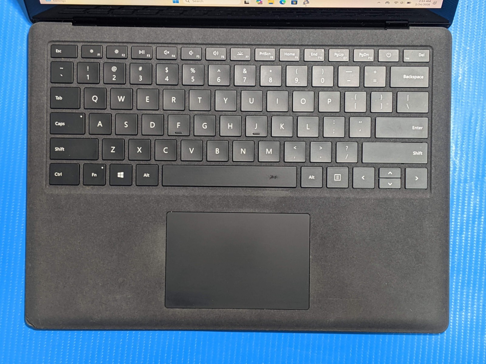 MS Surface Laptop 2 1769 13.5″ 2256×1504 TOUCH i7-8th 1.9GHz 8GB 256GB SSD W11P
