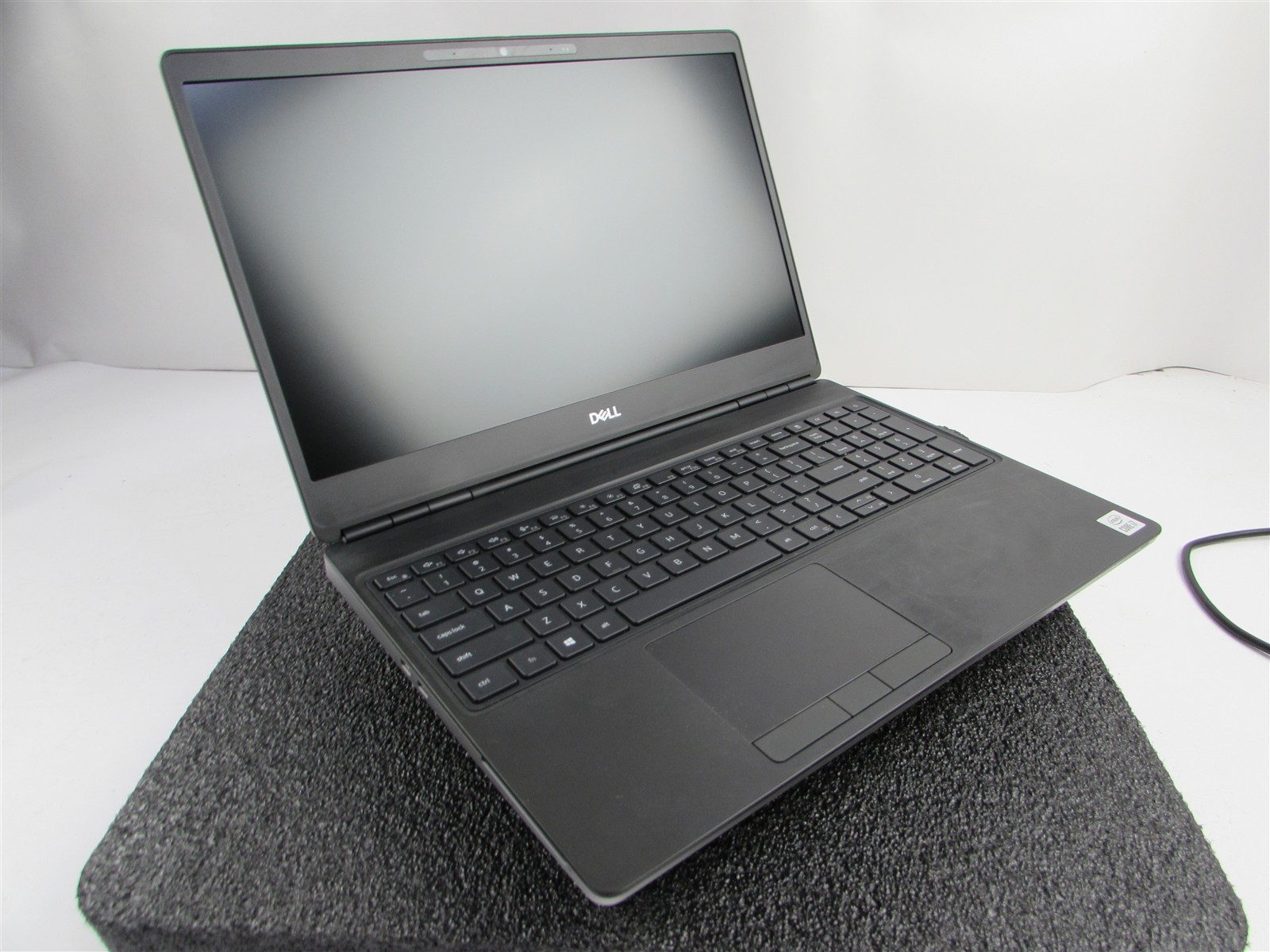 DELL PRECISION 7550 1FHD I7-10850H 1TB SSD 32GB RAM RTX3000 WIN 11 PRO NO BATT
