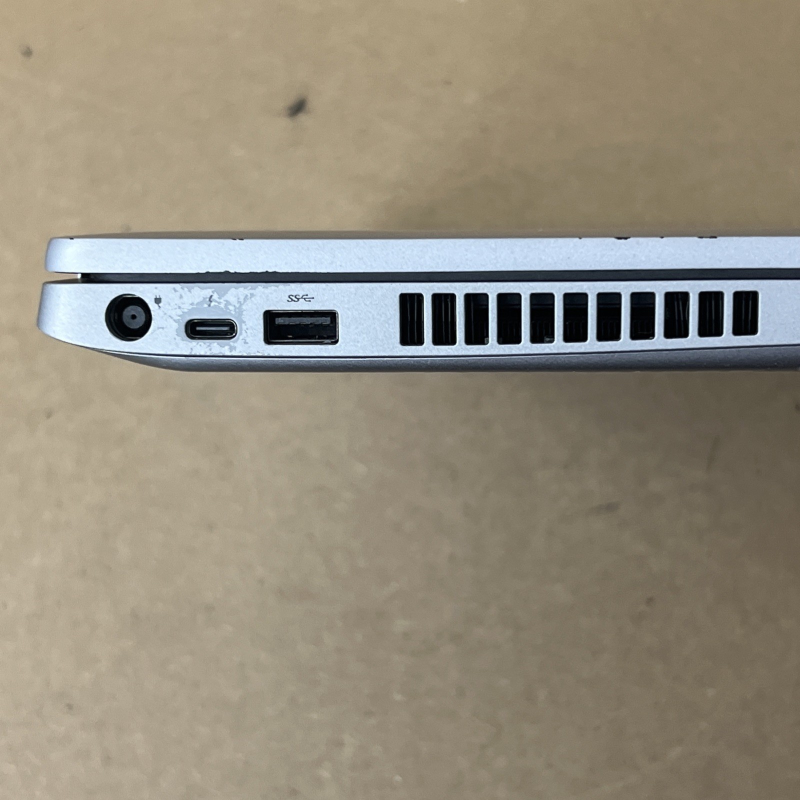 Dell Latitude 5511 i7-10850H 2.7GHz 16GB Ram GeForce MX150 – Fair *No SSD, OS*