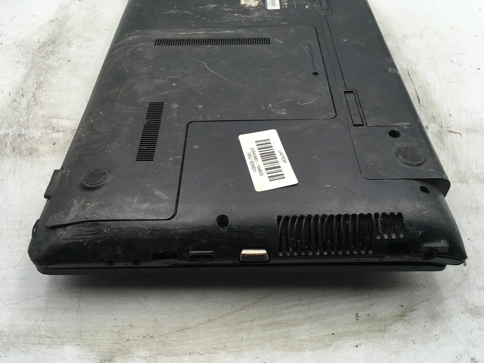 SAMSUNG NP300E5C A07US – FOR PARTS – INTEL i3-2370M – 4GB RAM – READ DESCRIP -BB