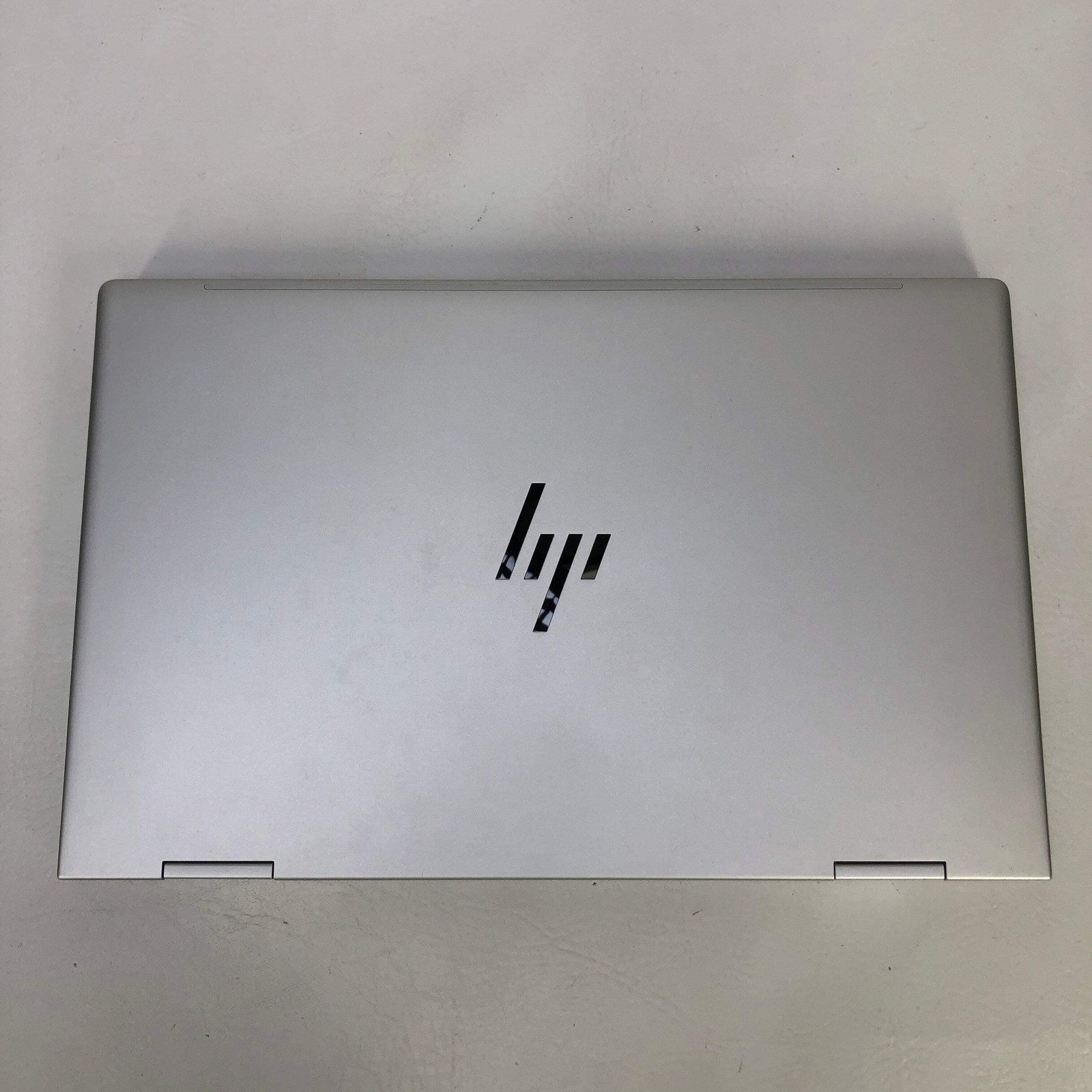 HP Envy x360 15-FE0013DX 15.6″ i5-1335U 1.3GHz 8GB RAM 256GB SSD