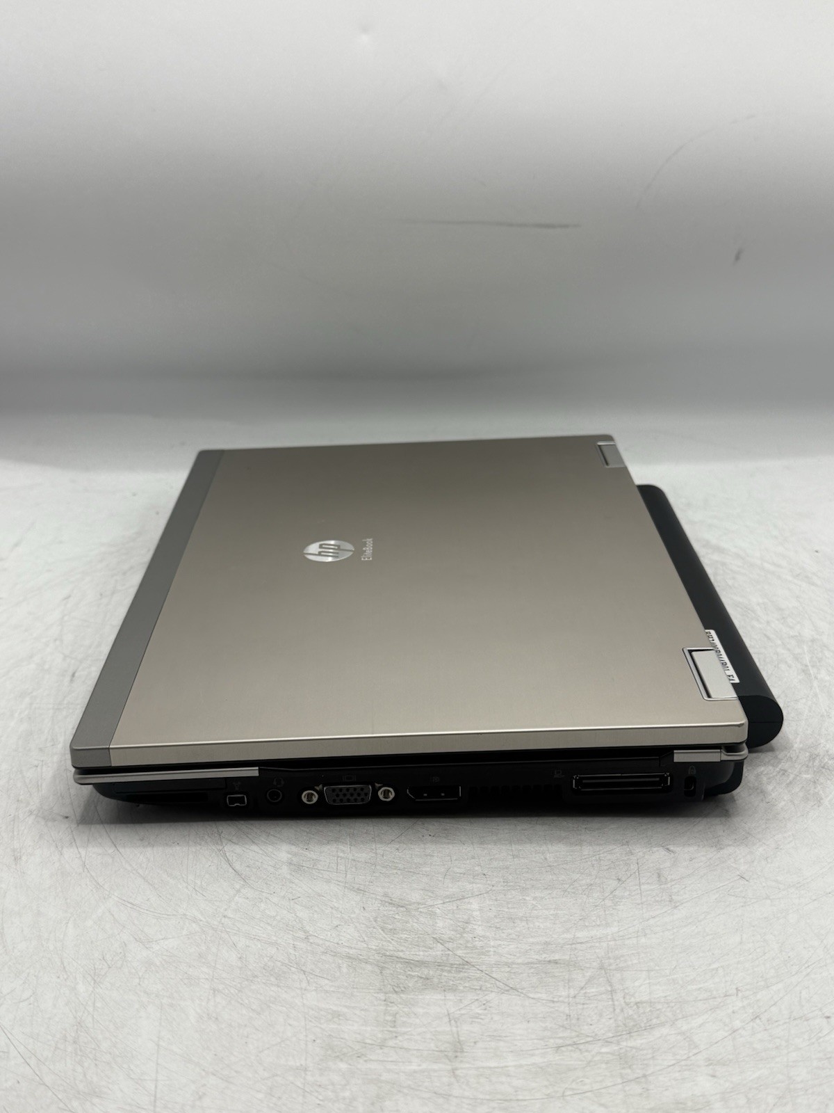 HP EliteBook 2540P 12″ i7-L640 2.13GHz 8GB RAM 250GB HDD Win10P READ