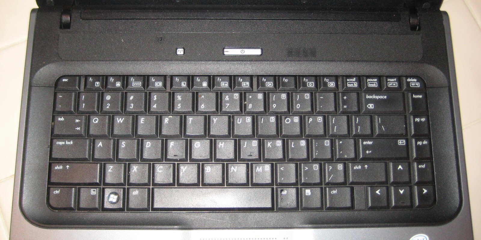 HP 530 15.4″ Laptop Intel Celeron 1.6 GHz 2GB RAM 120GB HDD