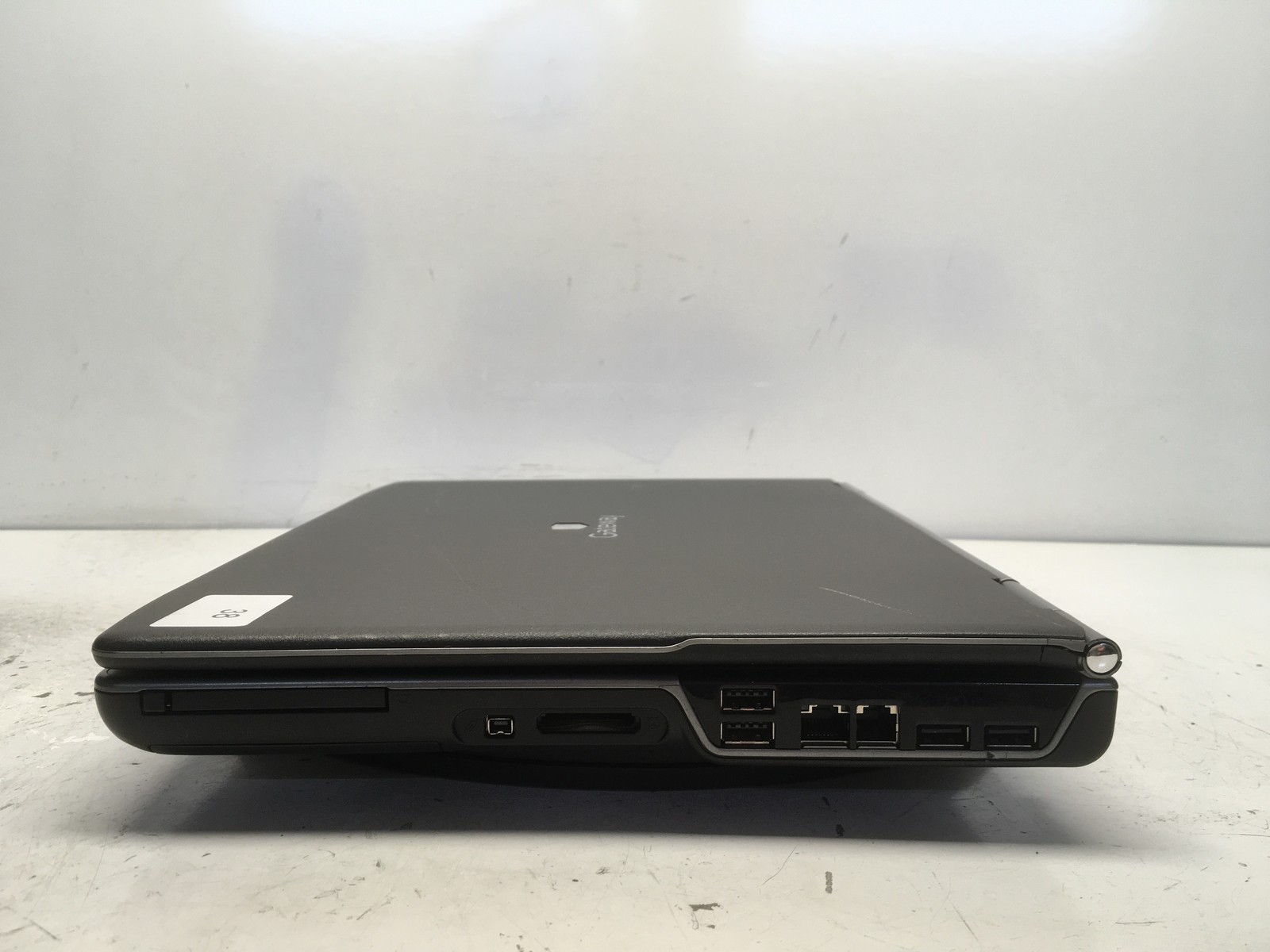 Gateway MT6707 Intel Core 2 Duo T2300 1.66GHz 2 GB NO HDD No Batt