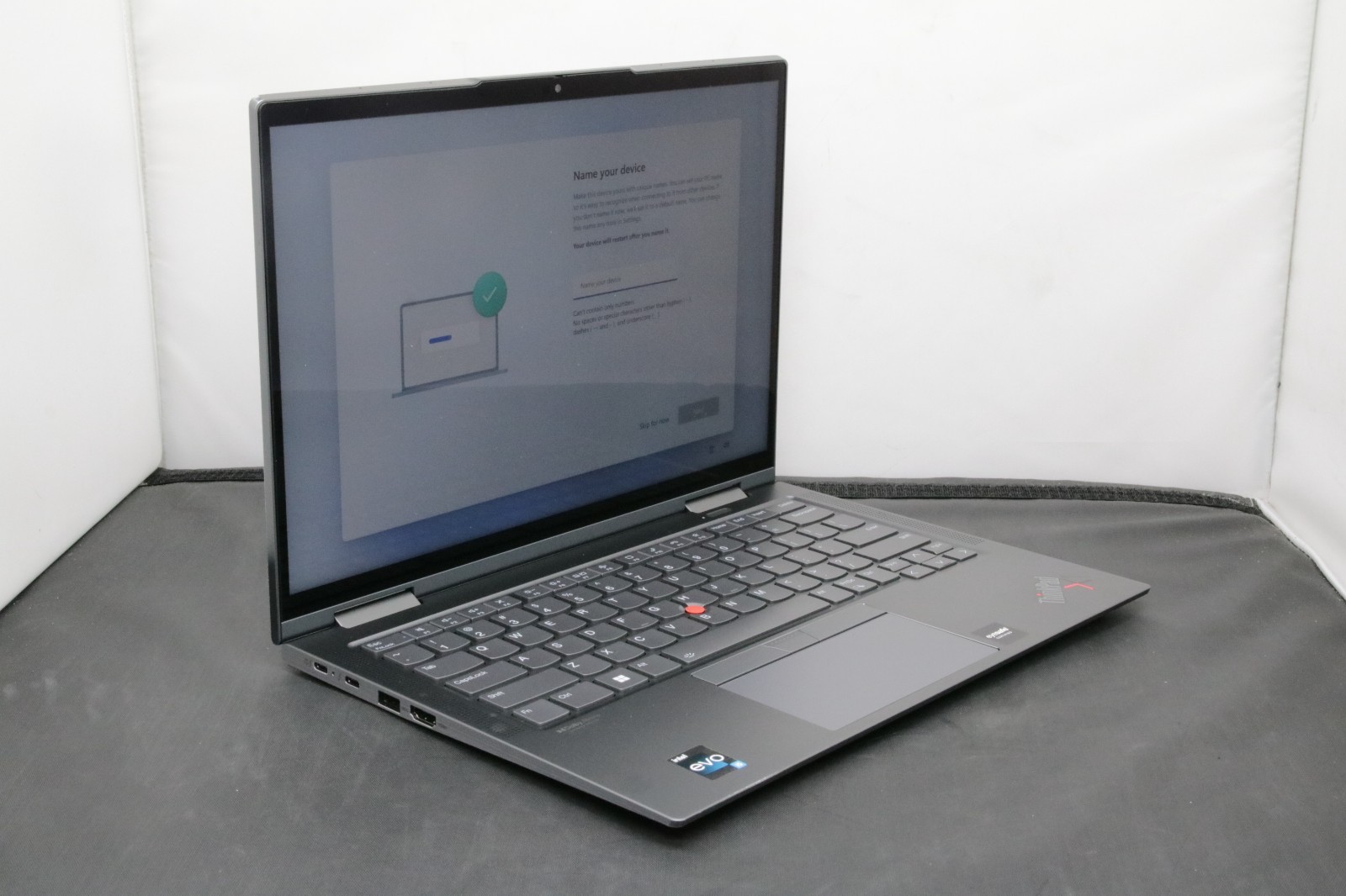 Lenovo ThinkPad X1 Yoga Gen 7 – i5-1235U – 16GB, 256GB, Windows 11 +Adapter