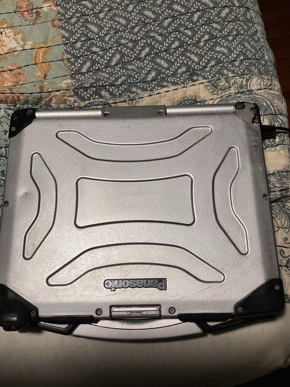 Panasonic Toughbook CF-29 Rugged 13.3″ Pentium M 1.40GHz 1.5GB 100GB HDD XP Pro