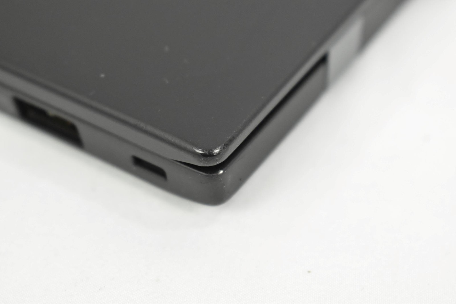 Lenovo ThinkPad X1 Carbon Gen 9 Touch i7-1185G7 3.0GHz 16GB 512GB SSD No OS *See