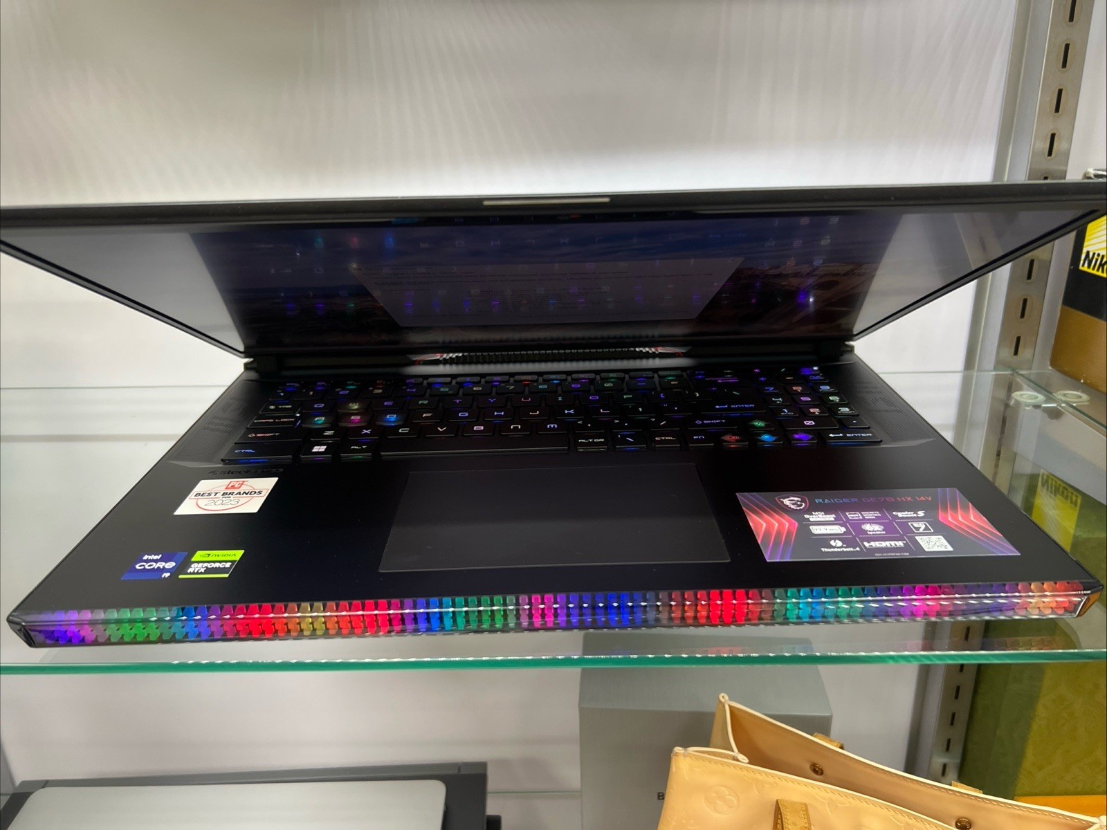 MSI Raider GE78HX Gaming Laptop – RTX 4080, i9-14900HX, 96GB RAM, 4TB SSD 240hz