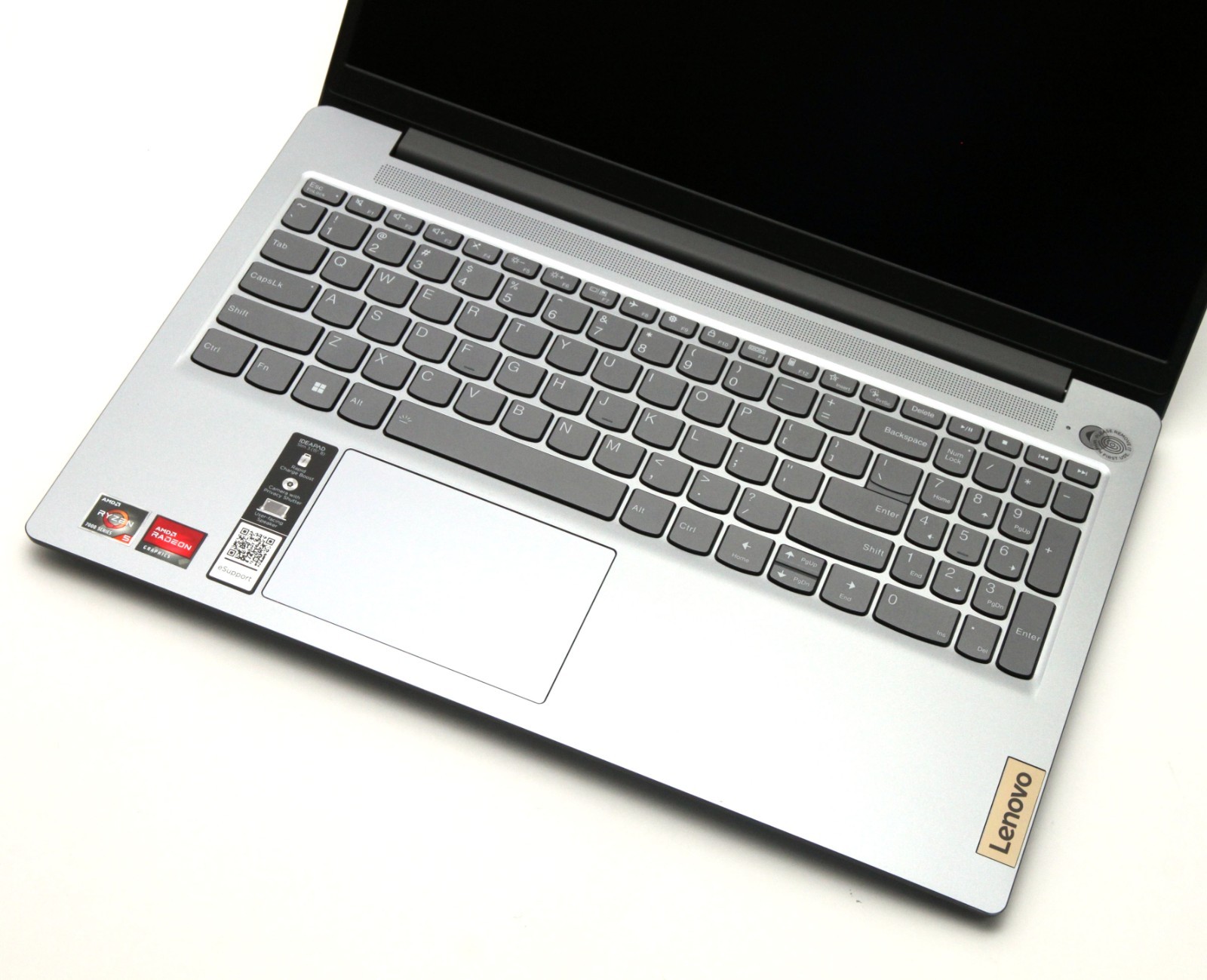 Lenovo IdeaPad Slim 3 15.6” Touch Laptop Ryzen 5 7520U 8GB RAM 512GB SSD Win 11
