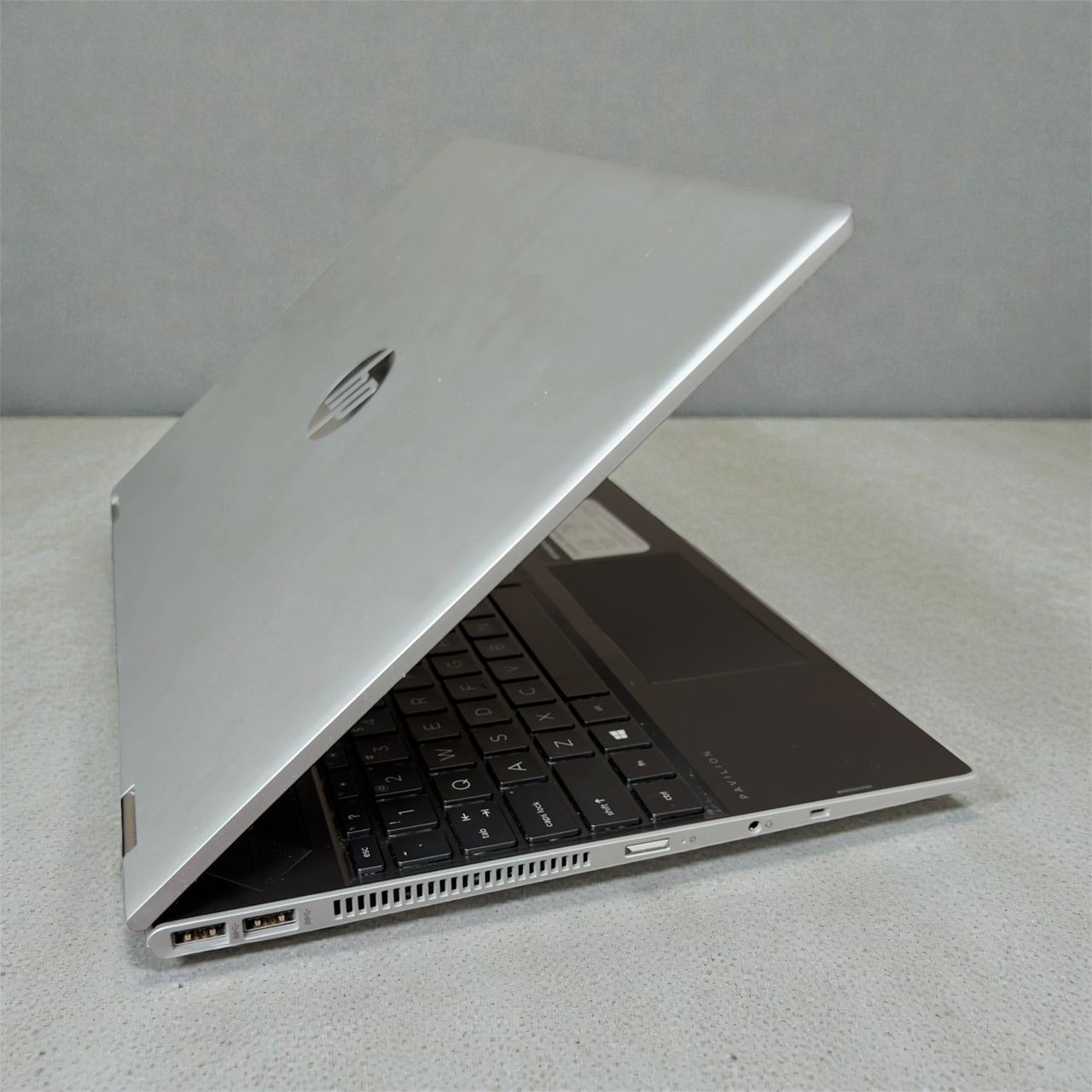 HP Pavilion x360 Convertible