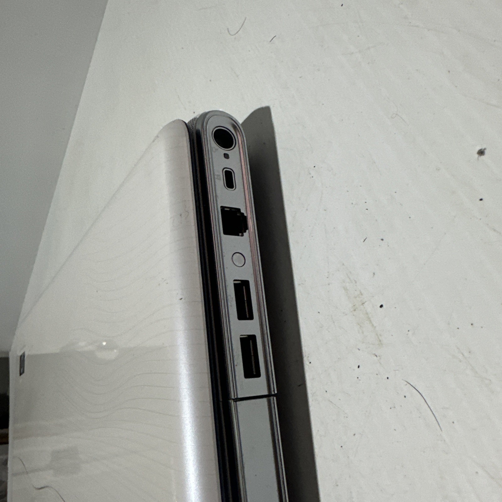 Hp Pavilion DV6 15″ Laptop AMD Athlon II M300 4gb Ram 240gb SSD Windows 10 H