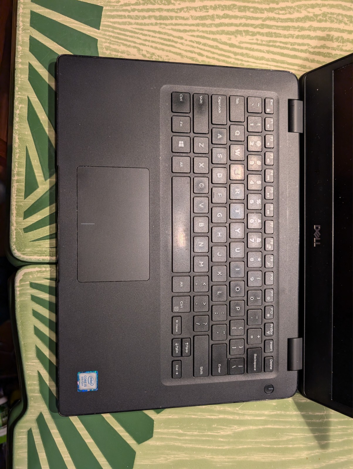 Dell Latitude 3400 Laptop,i5-8265U, 8GB DDR4, 256GB NVMe, Win11 Pro, 65W Charger