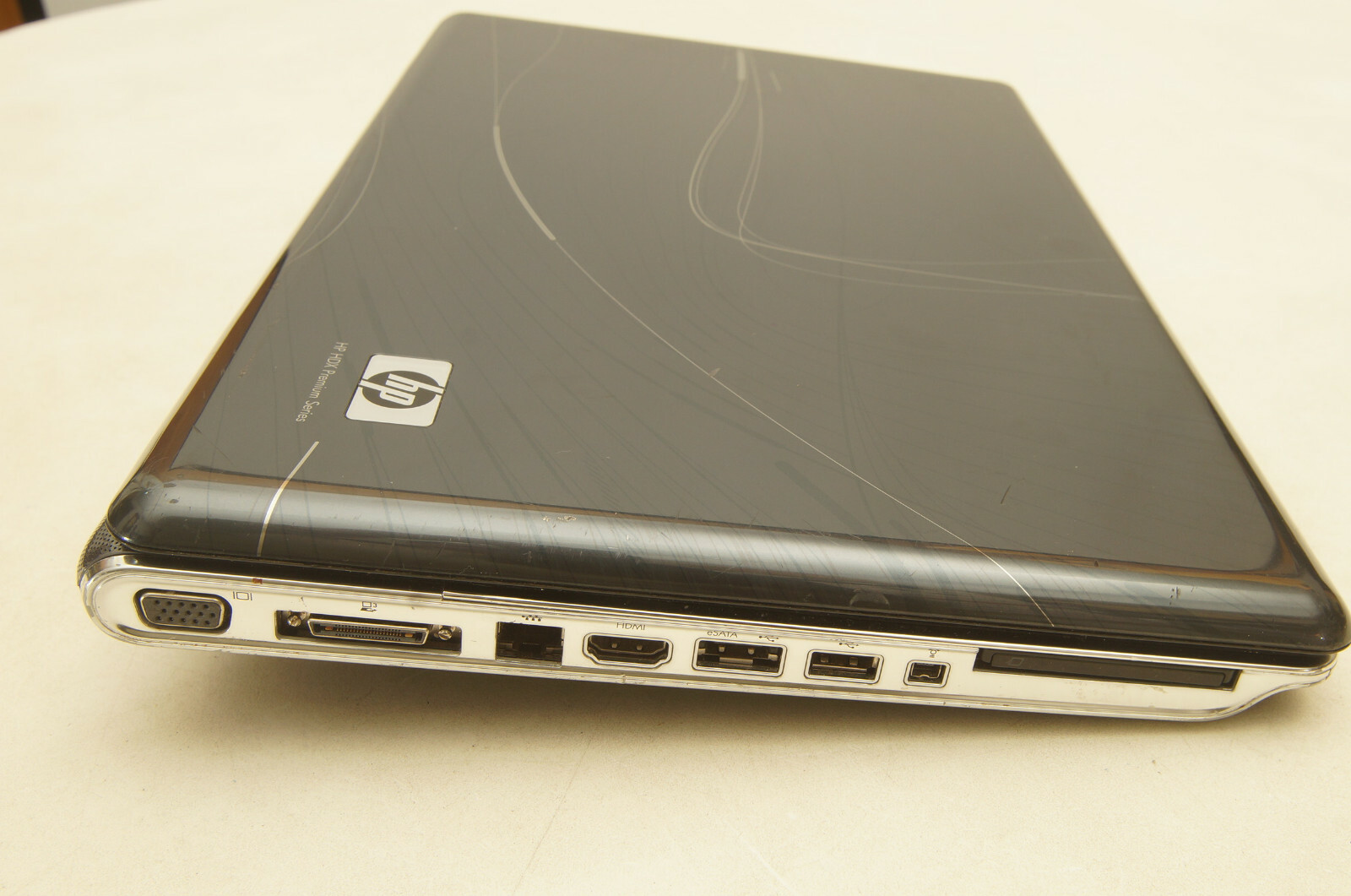 HP HDX16 X16-1155CA Intel Core 2 Duo P7450 2.13 GHz 4GB RAM 320GB HD 9600M GT