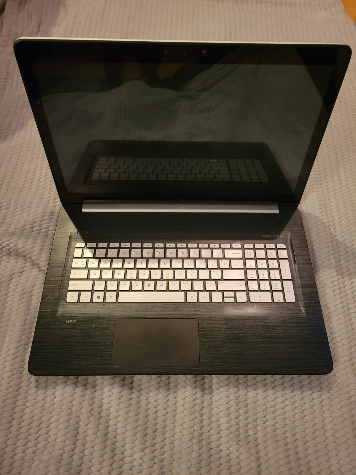 HP Envy Laptop 17.3 inch Windows 10 16GB RAM 512GB SSD 1TB HHD Silver