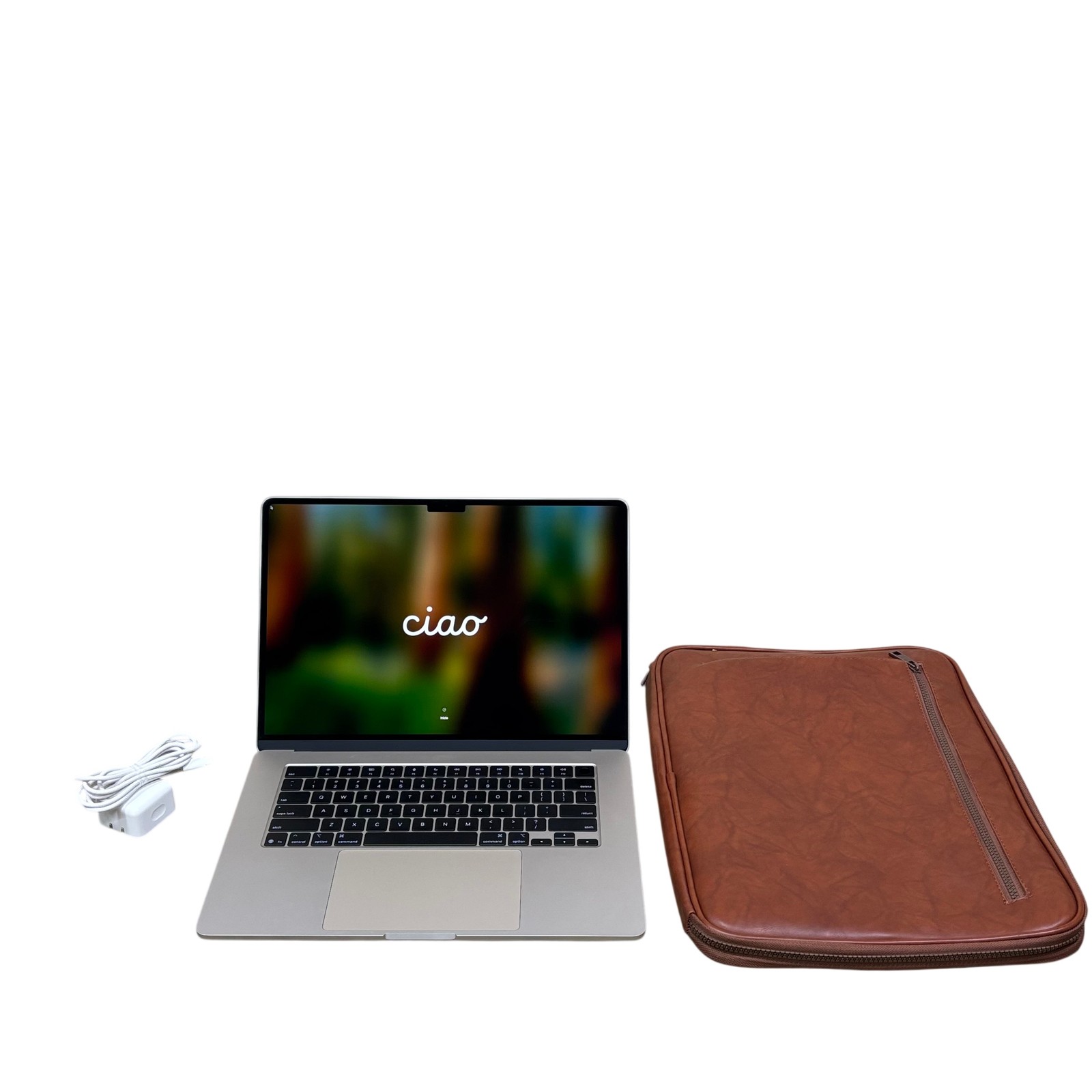 Apple MacBook Air 2025 A3241 MW1J3LL/A M4 Chip 4.4GHz 16GB RAM 256GB SSD 15.3″