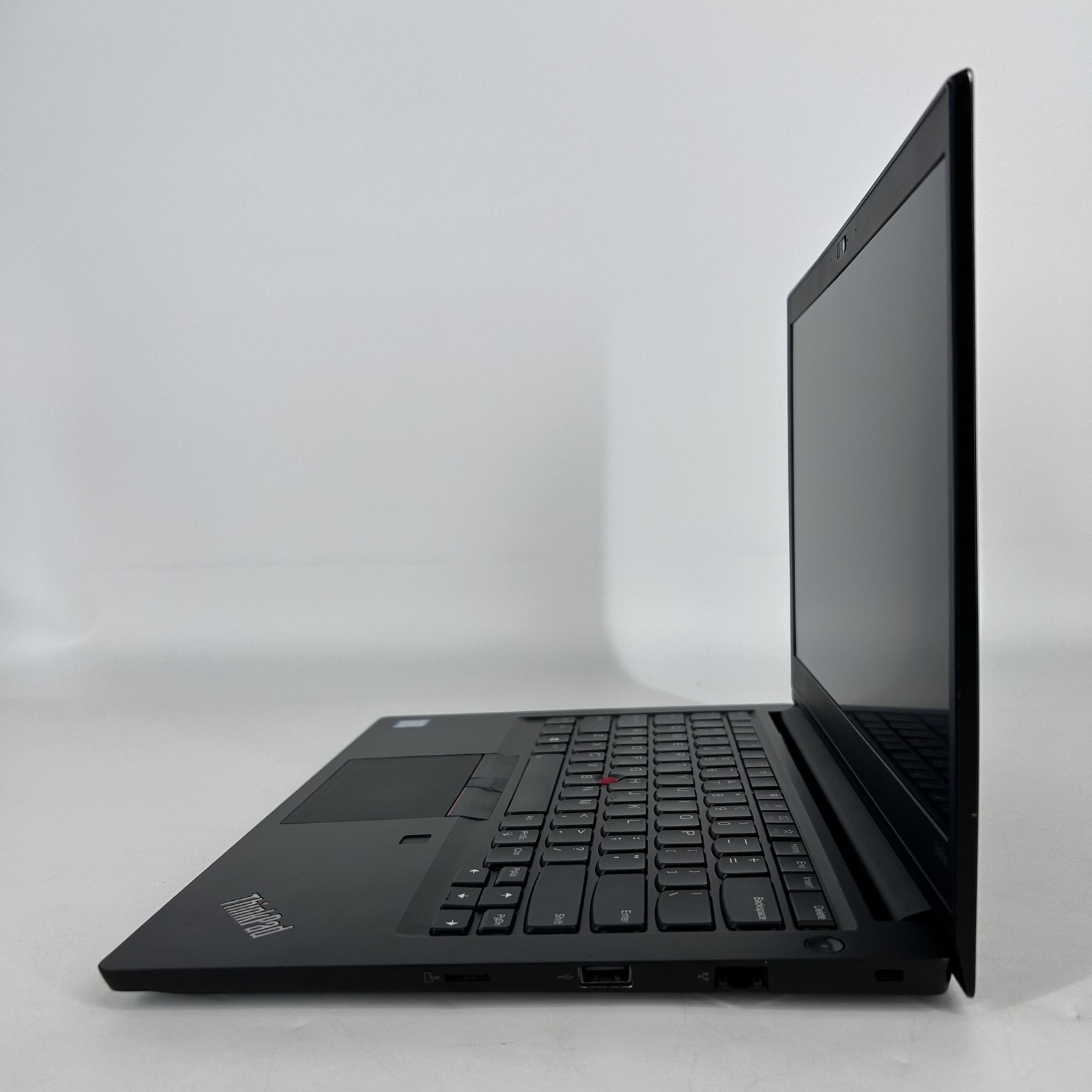 Lenovo ThinkPad E490s 14 Black FHD i5-8265U 1.60GHz 8GB 512GB SSD Very Good