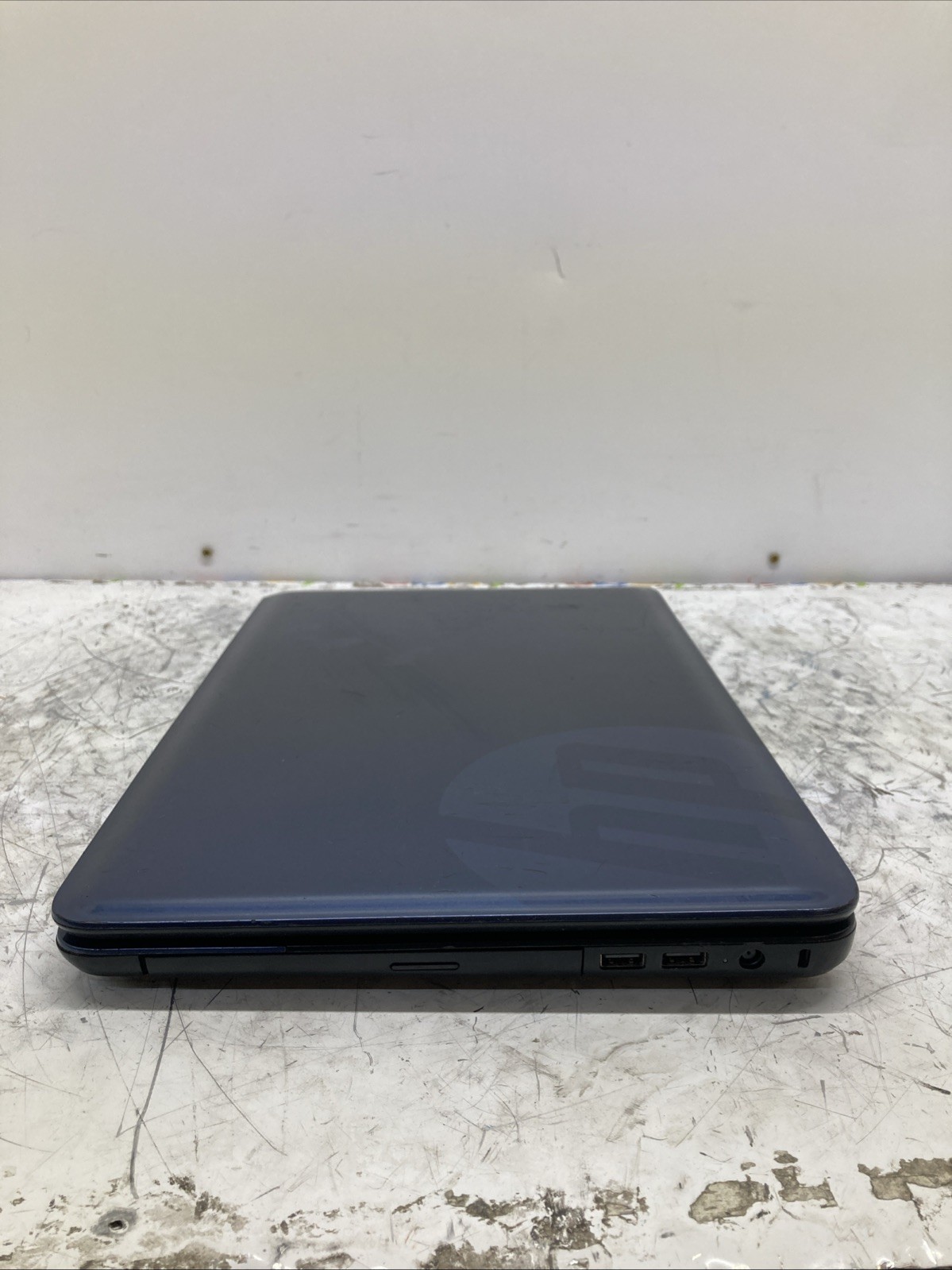 HP 2000 NOTEBOOK AMD E300 4GB 1.30GHz BOOTS TO BIOS