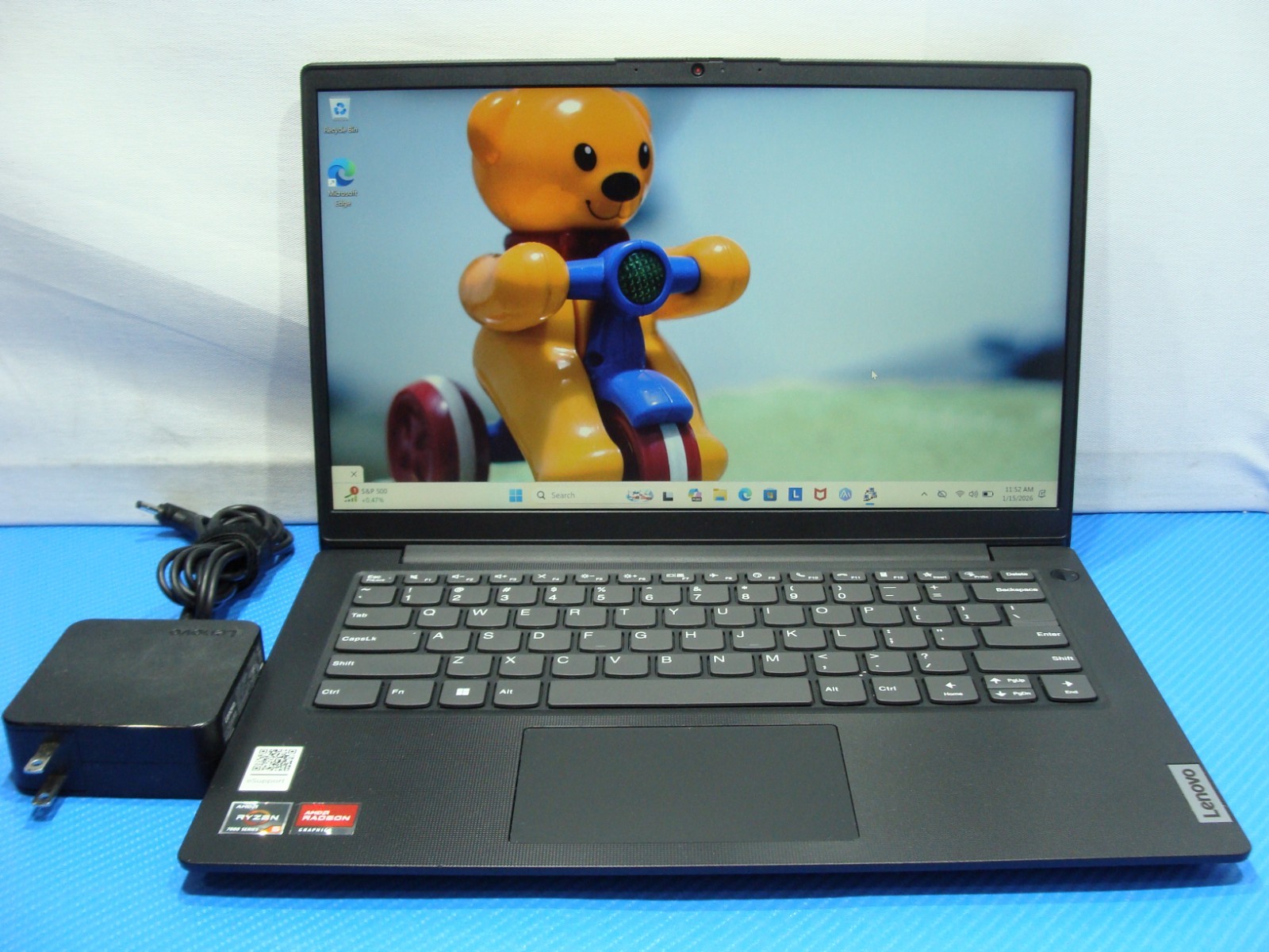 Lenovo V14 G4 AMN 14″FHD Ryzen 5 7th 2.8GHz 8GB 256GB SSD Win 11Pro 99t +PA