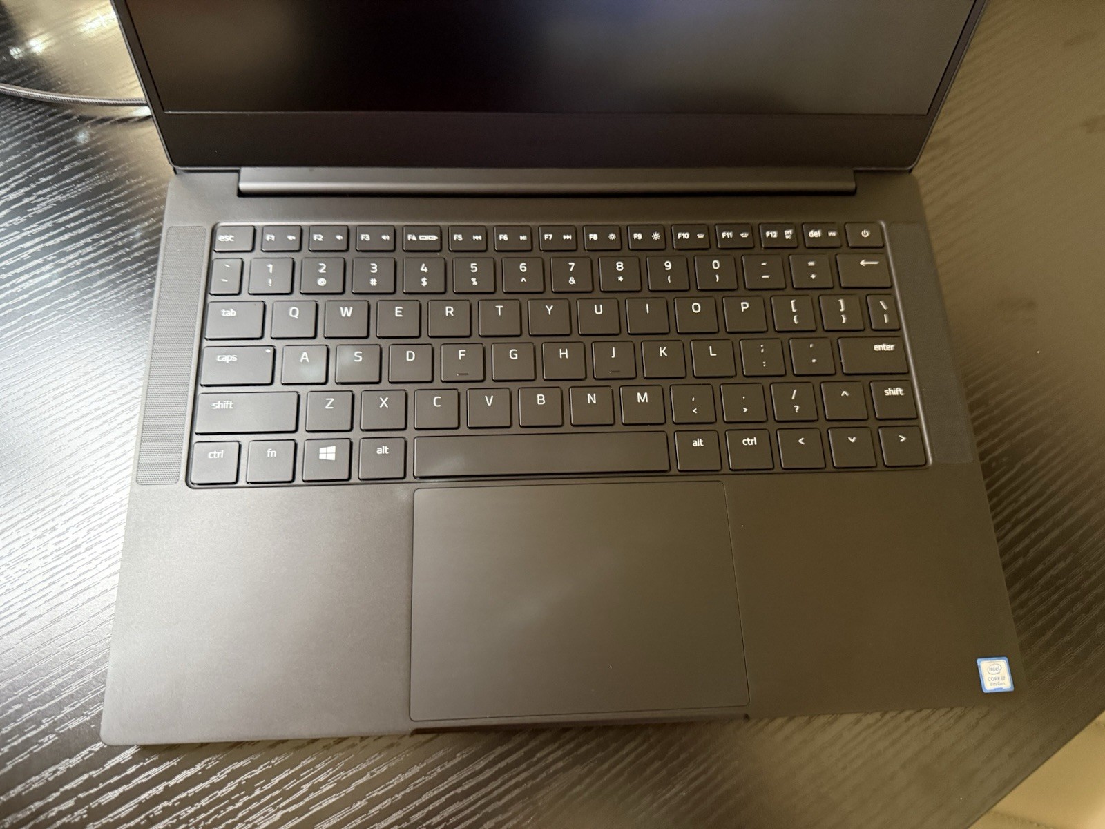 Razer Blade Stealth 13 i7-8565U 256GB SSD NVIDIA MX150 + Charger + Backpack
