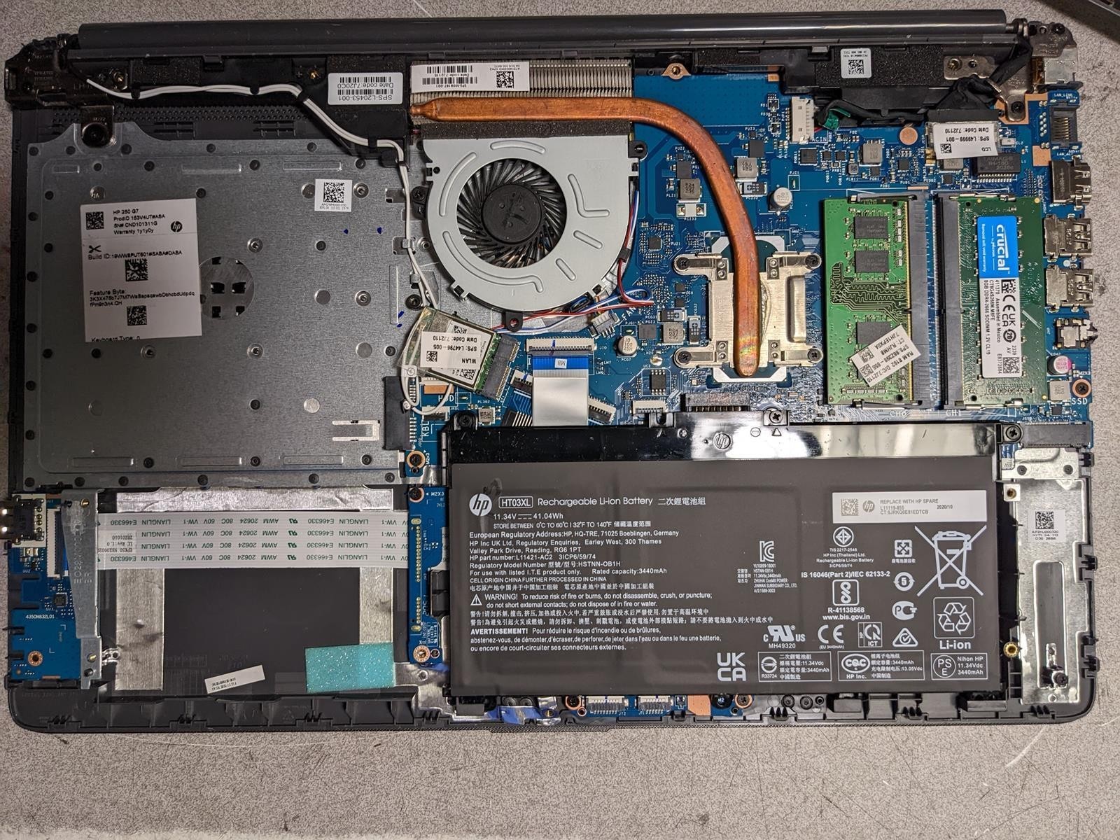 HP 250 G7 i5-1035G1 @ 1.0GHz, 16GB RAM, NO HDD/OS – (FOR PARTS)