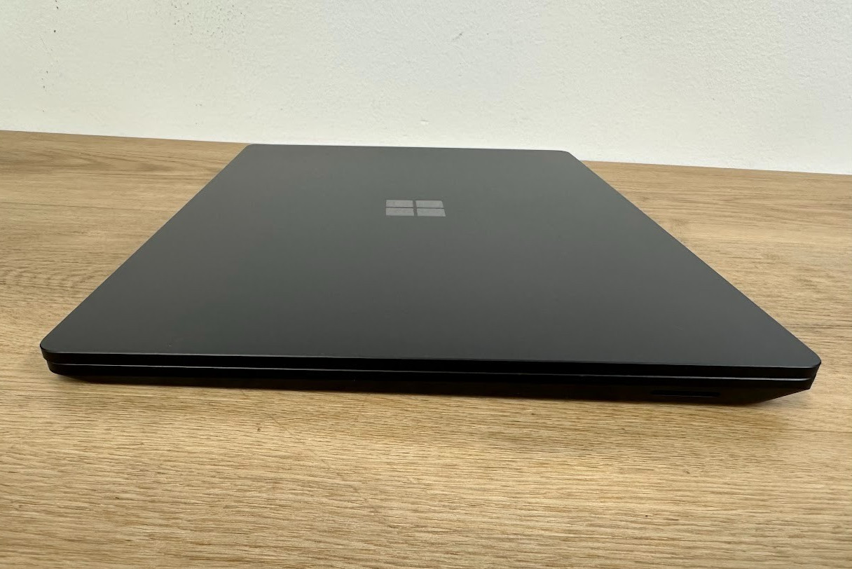 Microsoft Surface Laptop 5 Core i7 1265U, 16GB LPDDR5 Intel Iris Xe, 512GB SSD