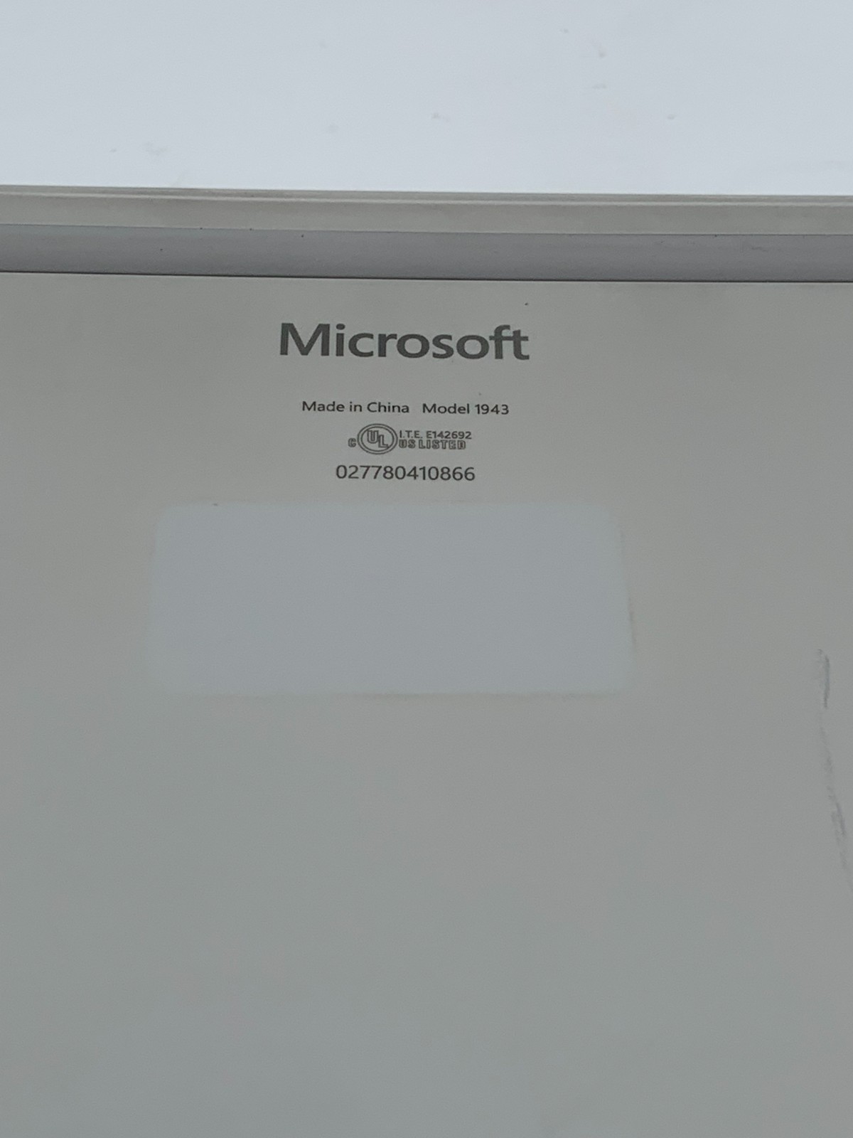 Microsoft Surface Laptop Go 1943 12.5″ i5-1035G1 1GHz 256GB SSD 16GB DDR4 SLVR C