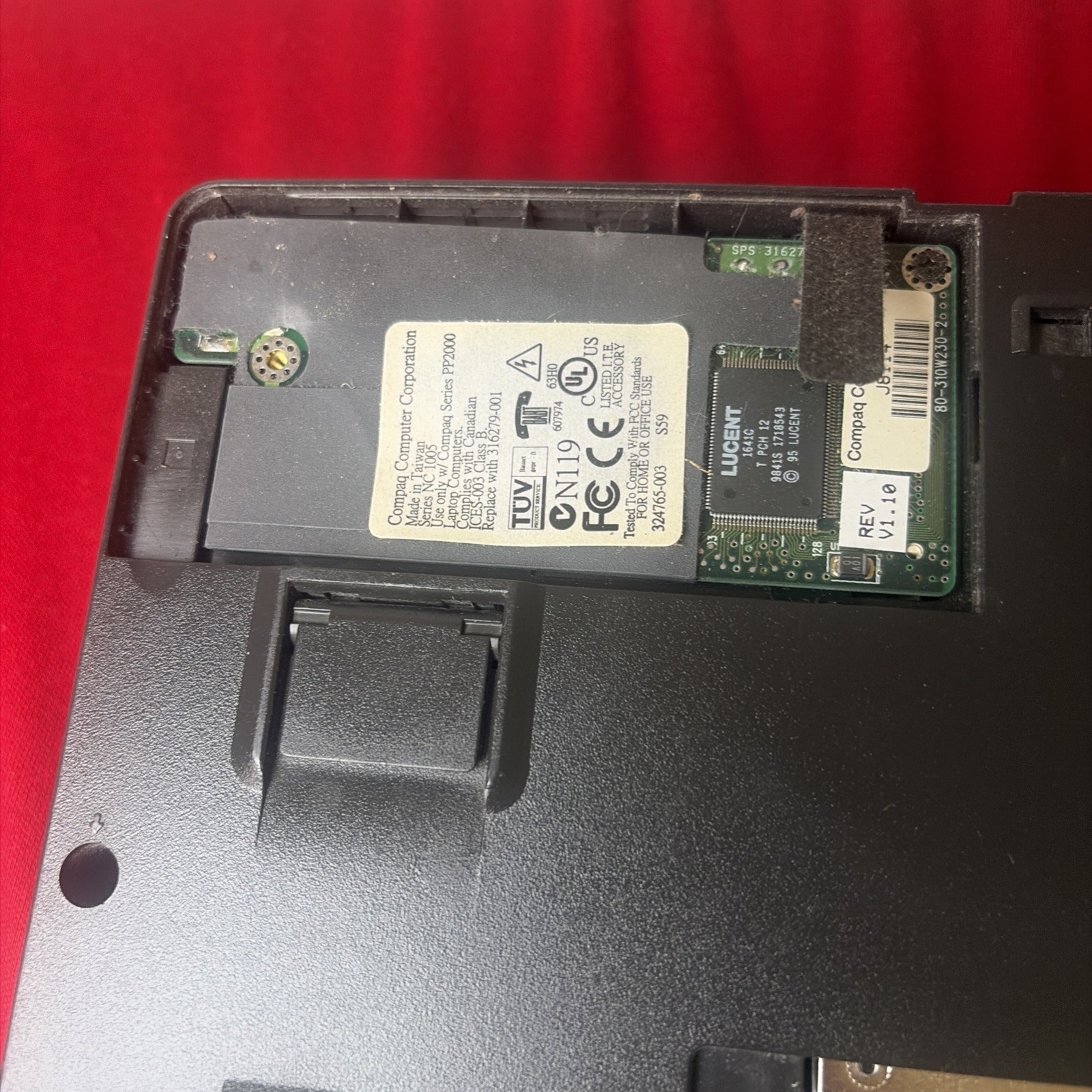Compaq Armada 1700 Laptop Vintage Boots Power Cable HDD Floppy Caddy Battery