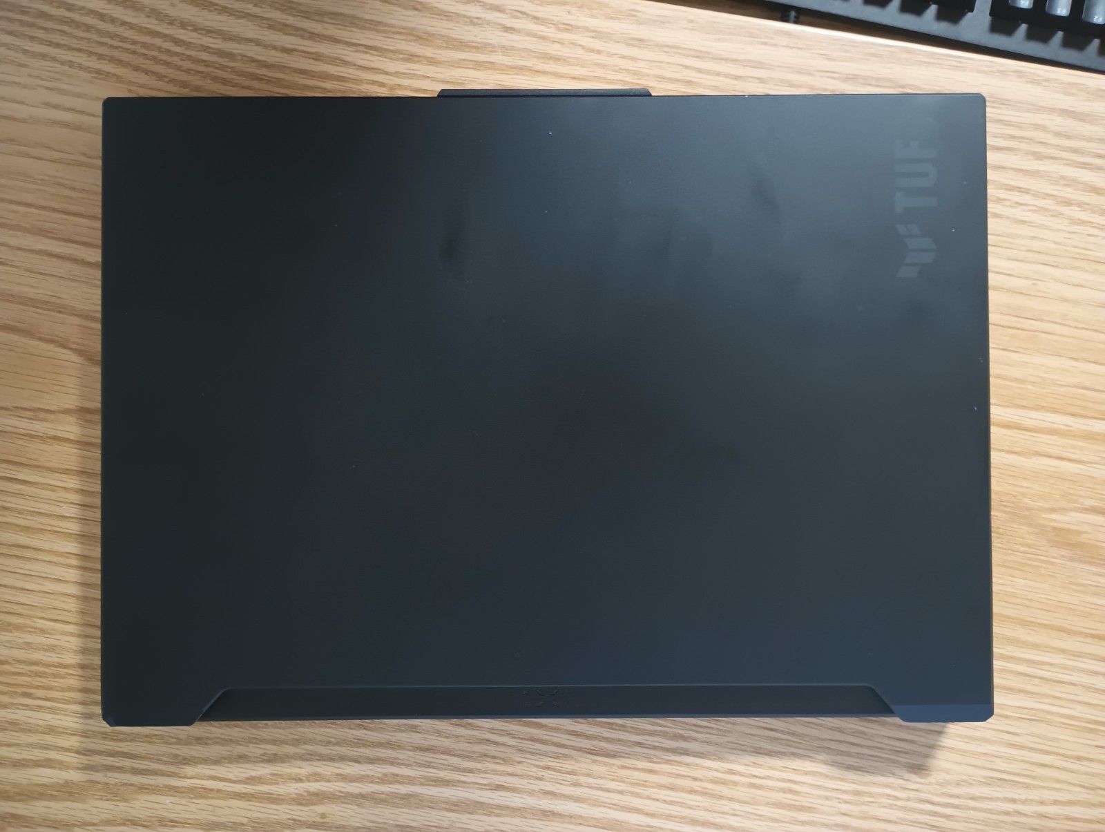 ASUS TUF A16 Advantage Edition (Ryzen 7 7735HS, 8gb RX 7700s, 165HZ, 8gb RAM)