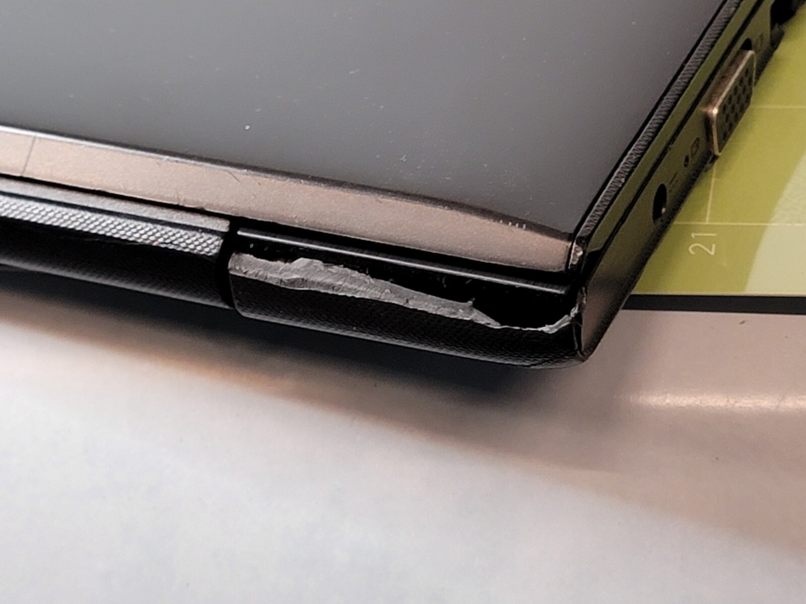 Lenovo IdeaPad 310-15ABR 15.6″ HD | No HDD | READ