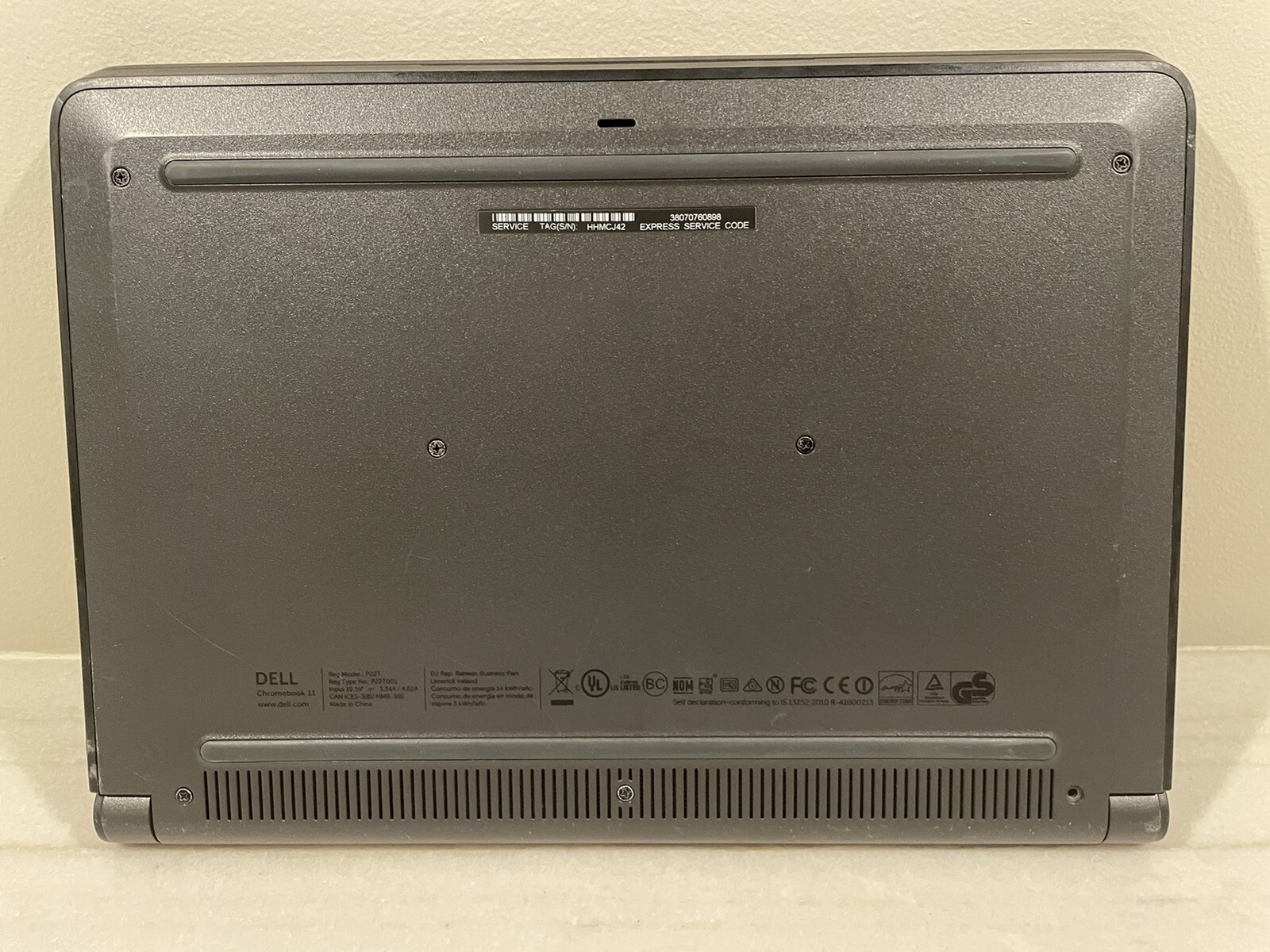 dell p22t chromebook 11p22t001 laptop grey 32 GB, 4GB Ram Memory 10 Inch Screen