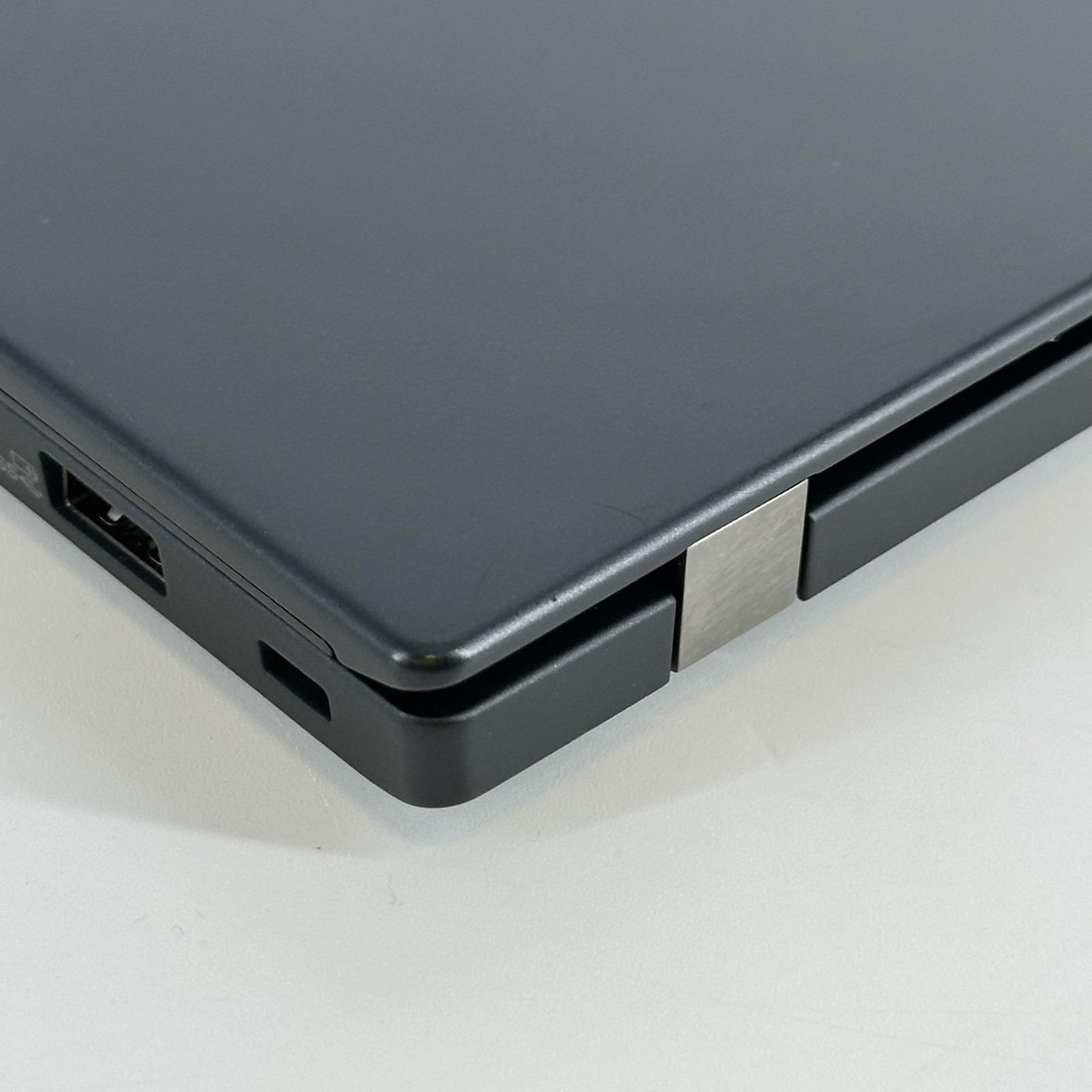 Lenovo ThinkPad X13 Gen 1 FHD TOUCH i7-10510U 1.80GHz 8GB 512GB SSD Very Good