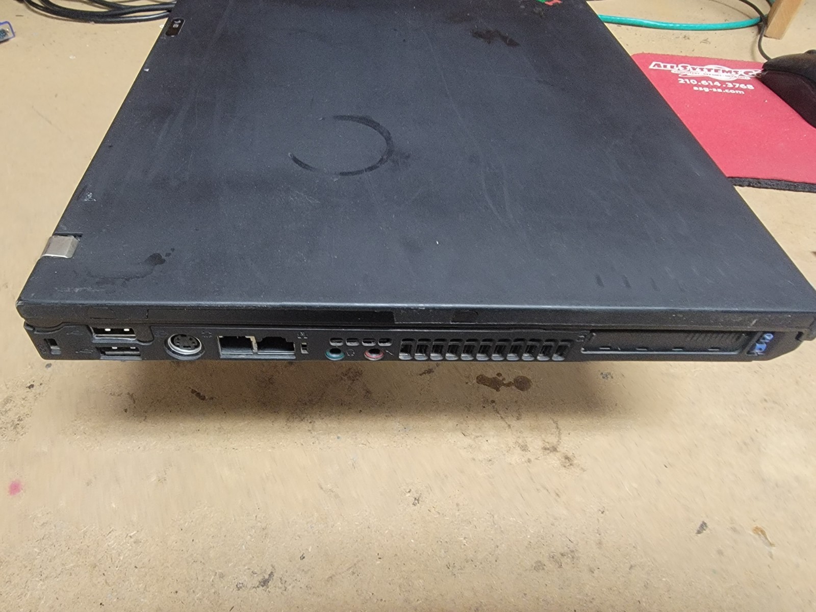 IBM Thinkpad 14″ T43 – Pent M – 512MB Ram – NO HDD NO BATTERY – FOR PARTS