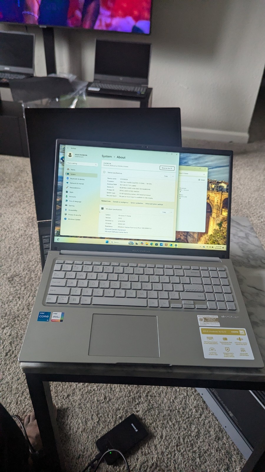 ASUS Vivobook 15.6″ Laptop i5-13thG 16GB RAM 512GB SSD M2 Solid+ Cargador