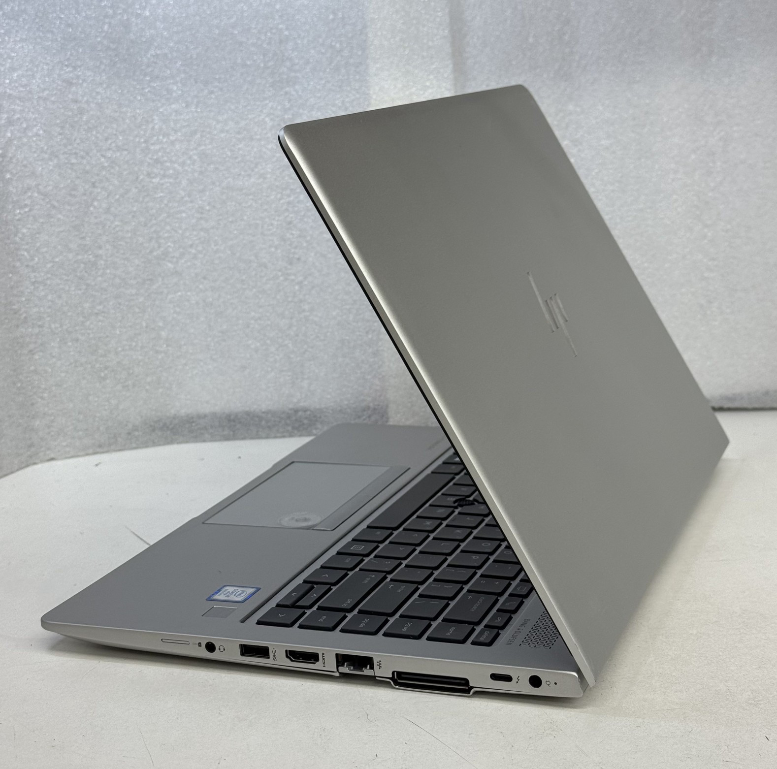 HP EliteBook 840 G6 14″ Core i5-8365U 1.60GHz 16GB RAM 256GB SSD W11P #HP65